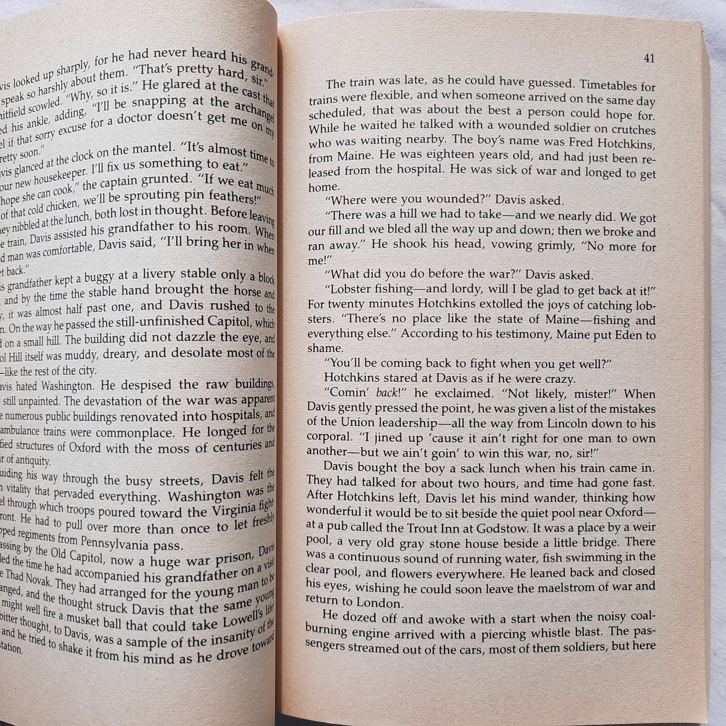 The Dixie Widow #9 by Gilbert Morris (The House of Winslow, Good, 1991, Pbk, 318 pgs, Bethany House)