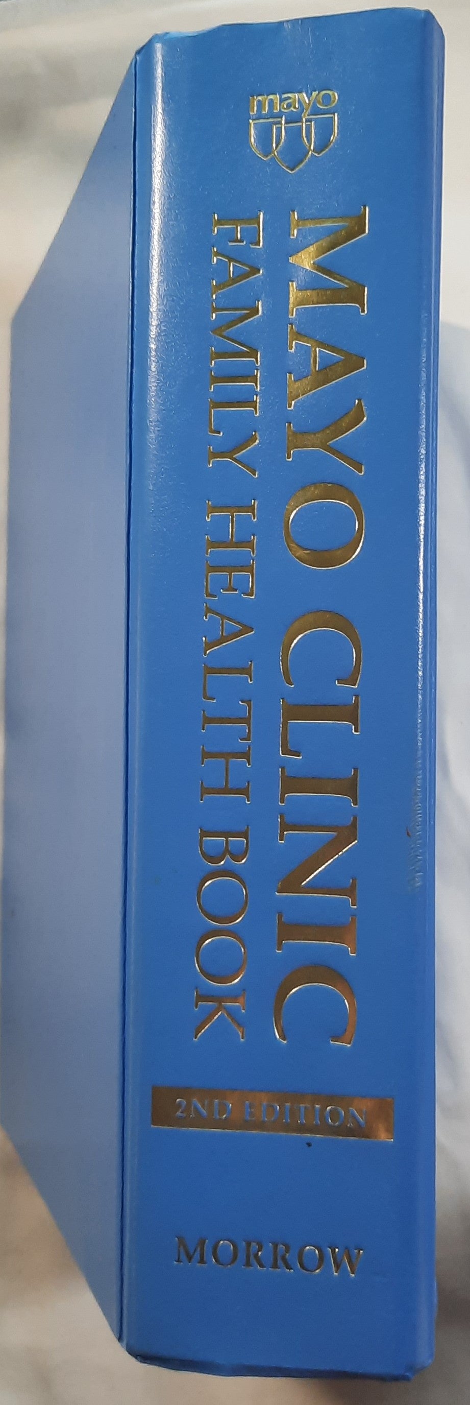 Mayo Clinic Family Health Book by David E. Larson M.D. (Very good, 1996, HC, 1438 pages, William Morrow & Co.)