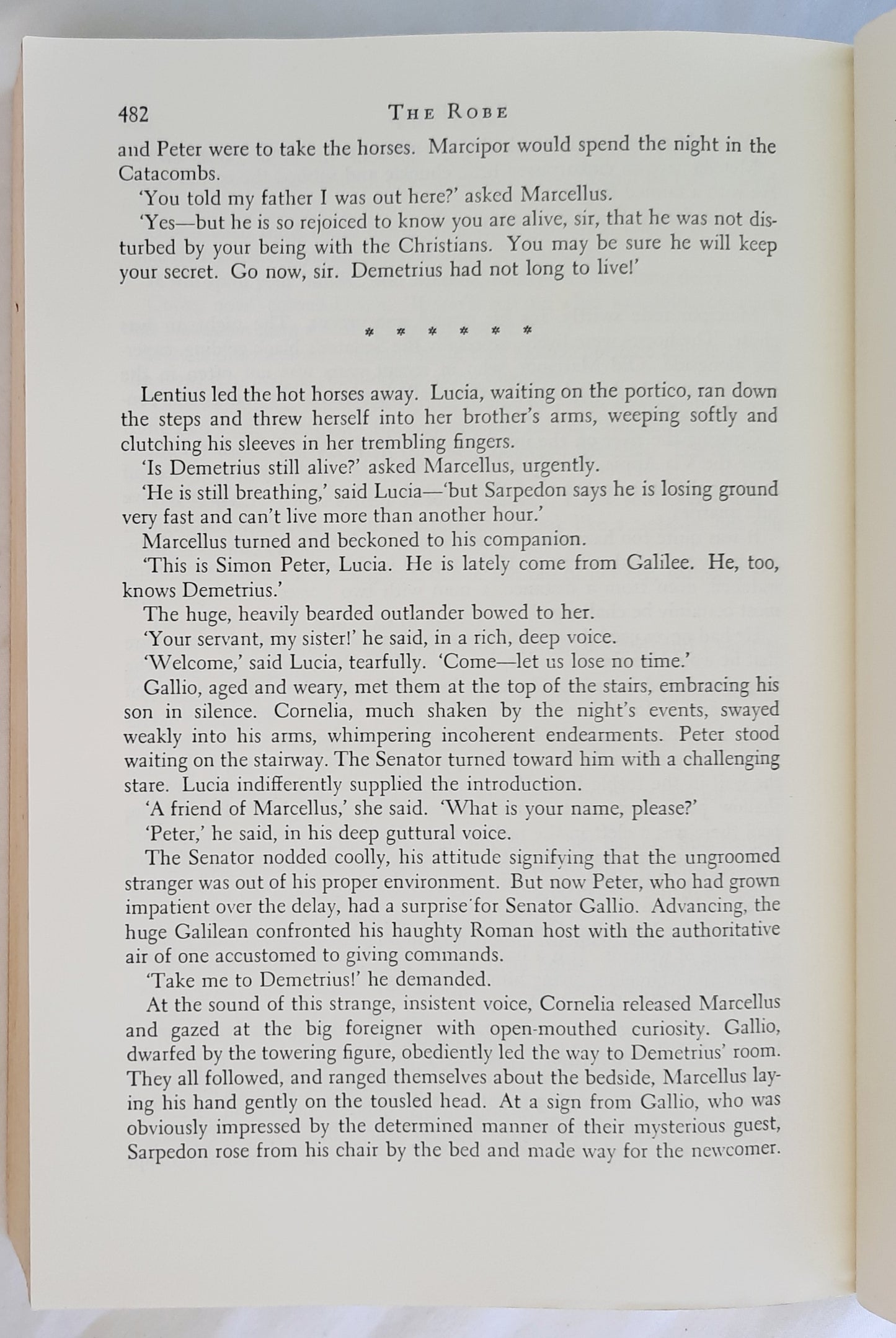 The Robe by Lloyd C. Douglas (Very good, 1986, Pbk, 508 pages, Houghton Mifflin Co.)
