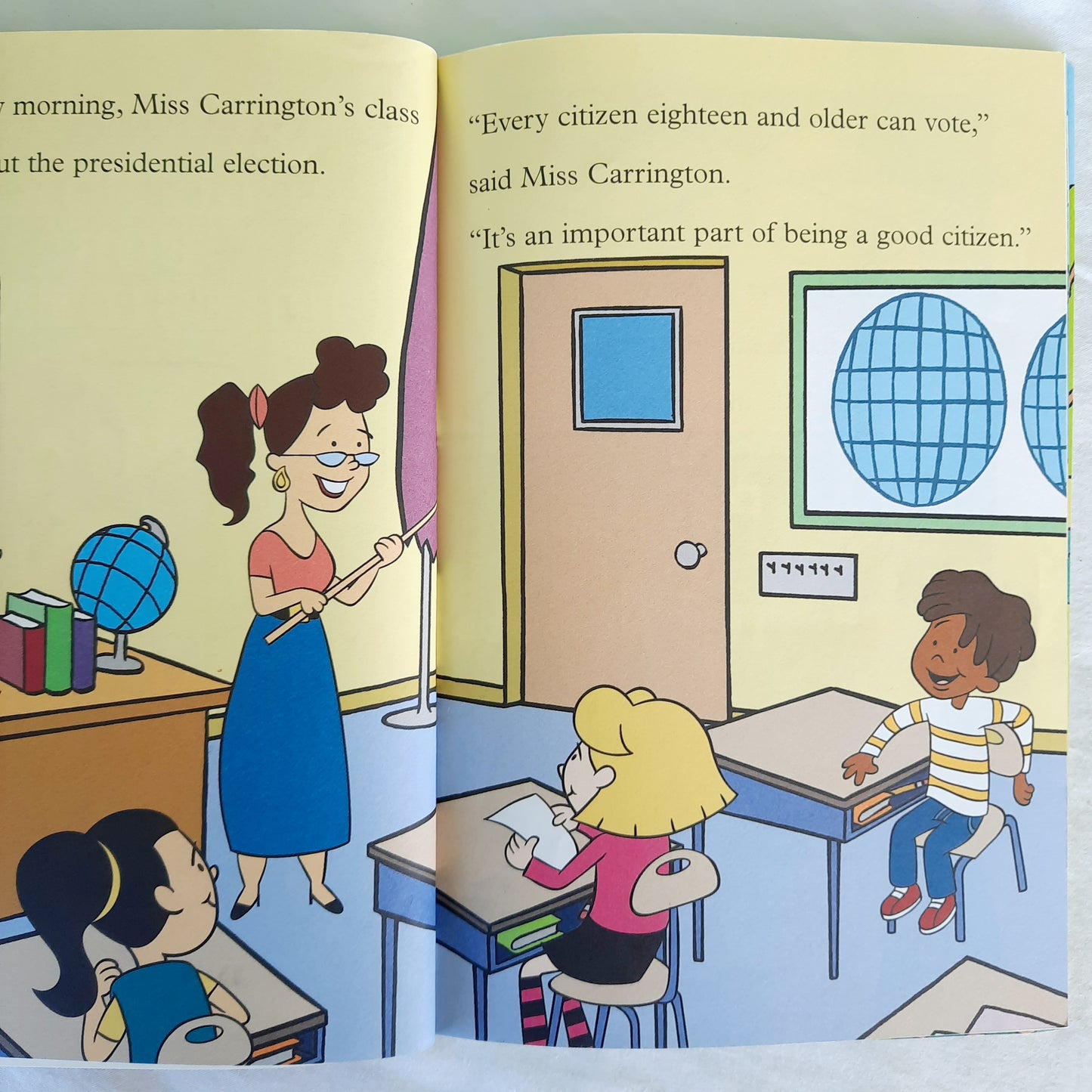 Clifford for President by Norman Bridwell (Clifford the Big Red Dog, Very good, 2004, Pbk, 32 pages, Scholastic)