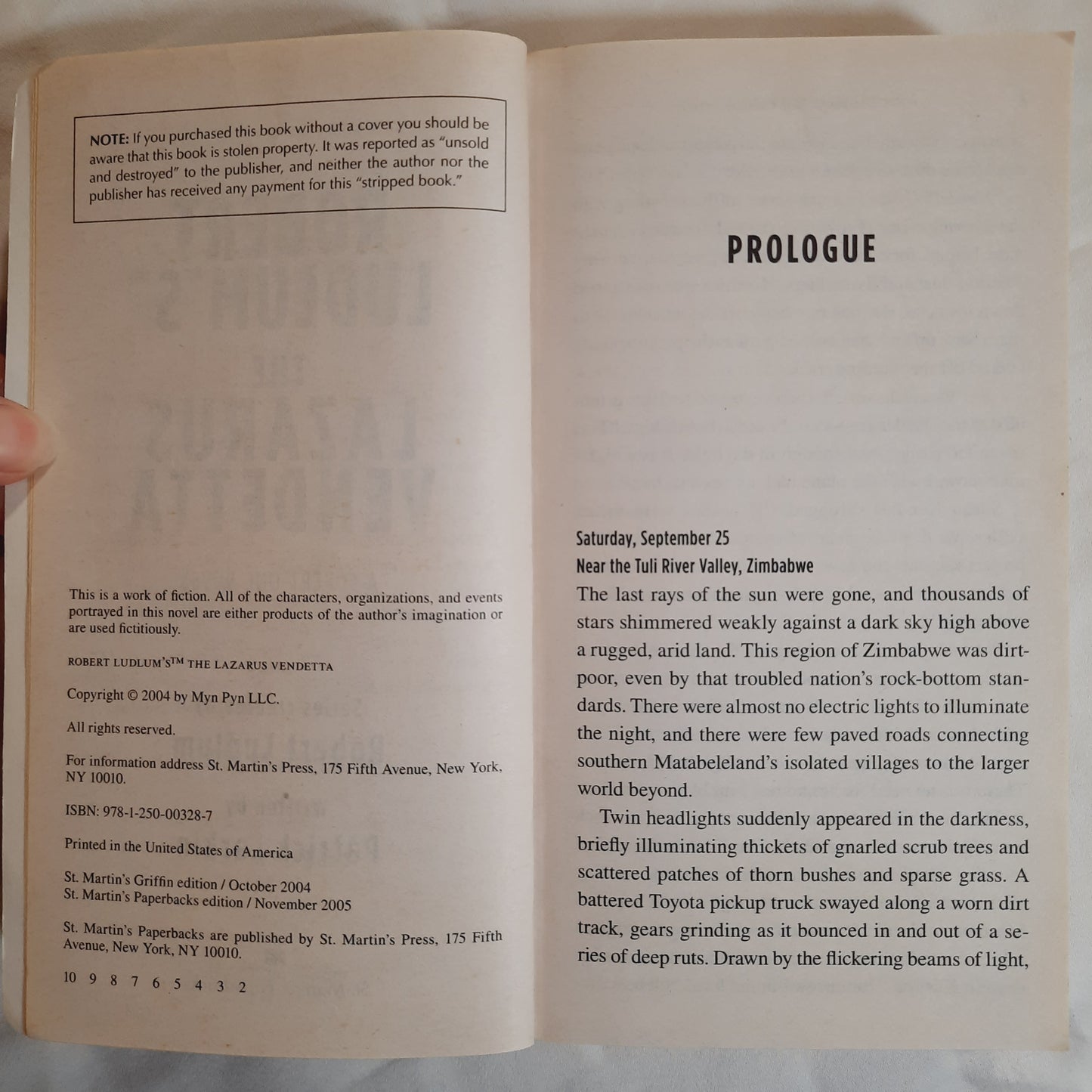 The Lazarus Vendetta by Robert Ludlum (A Covert-One novel, Very Good, 2004, Pbk, 517 pages, St. Martin's Press)