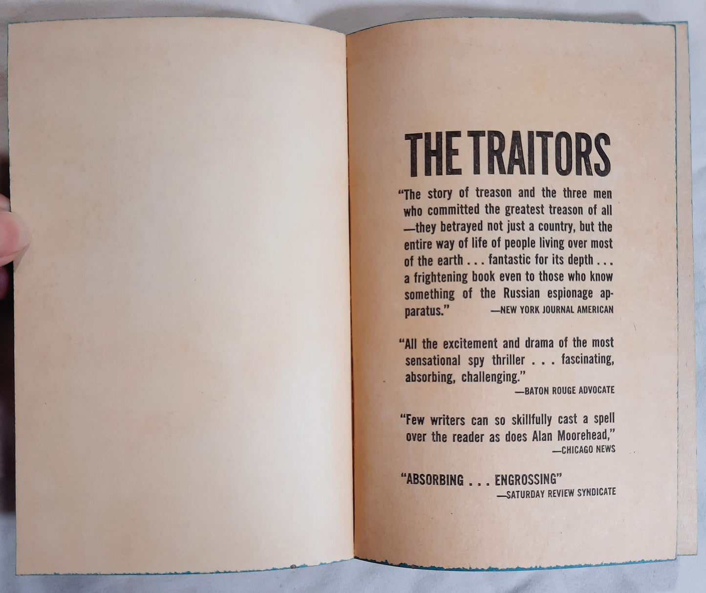 The Traitors by Alan Moorehead (Very good, 1965, Pbk, 223 pages, Dell Books)