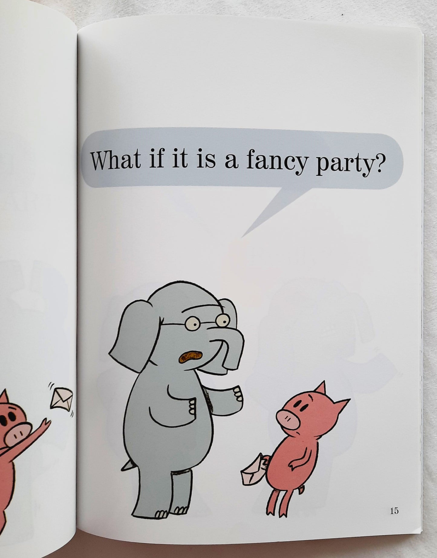 Elephant & Piggie: I Am Invited to a Party! by Mo Willems (New, 2012, Pbk, 64 pages, Scholastic)