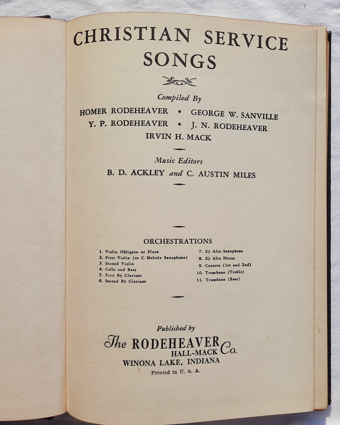 Christian Service Songs edited by Homer Rodeheaver; George W. Sanville (Very good, 1939, HC, 288 pages, The Rodeheaver Hall-Mack Co.)