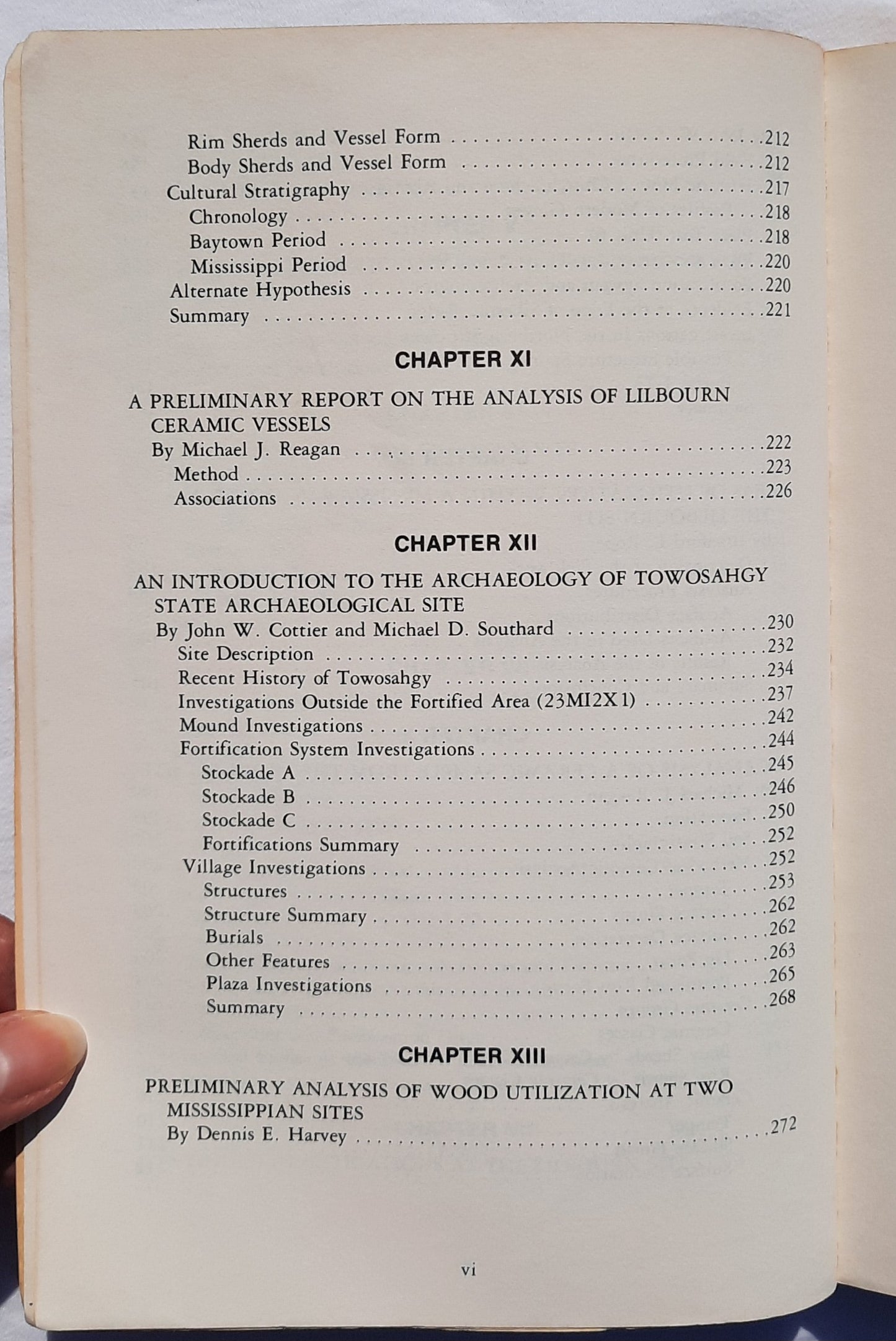 The Missouri Archaeologist: Investigation and Comparison of Two Fortified Mississippi Tradition Archaeological Sites in Southeastern Missouri by (Vol. 38/Dec. 1977, Acceptable, 346 pgs)