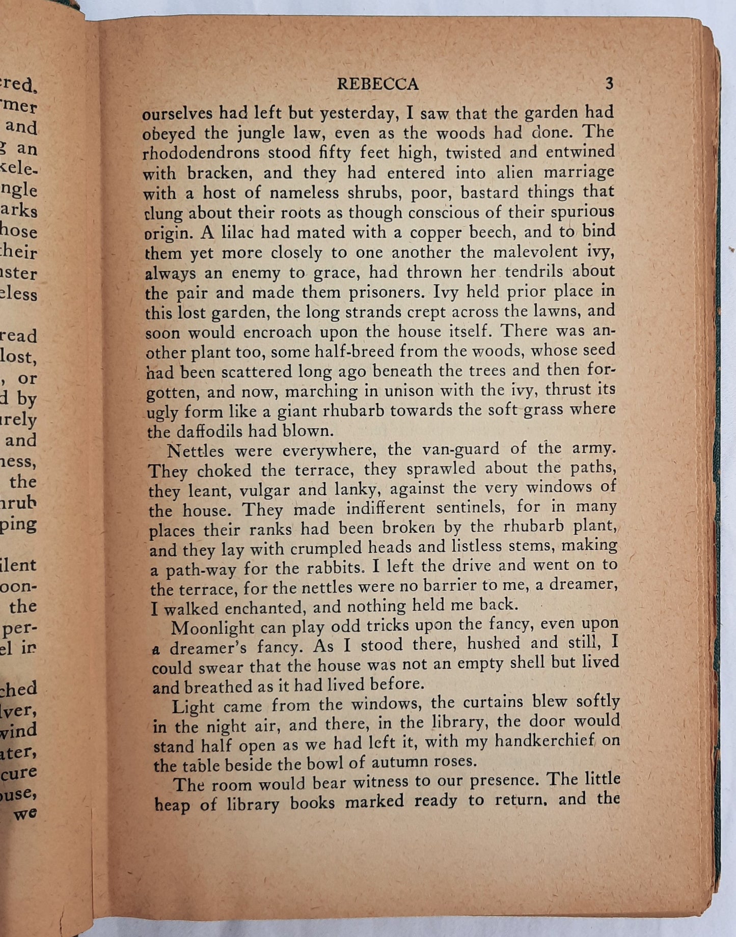 Rebecca by Daphne du Maurier (Acceptable, 1941, HC, 457 pages, The Sun Dial Press)