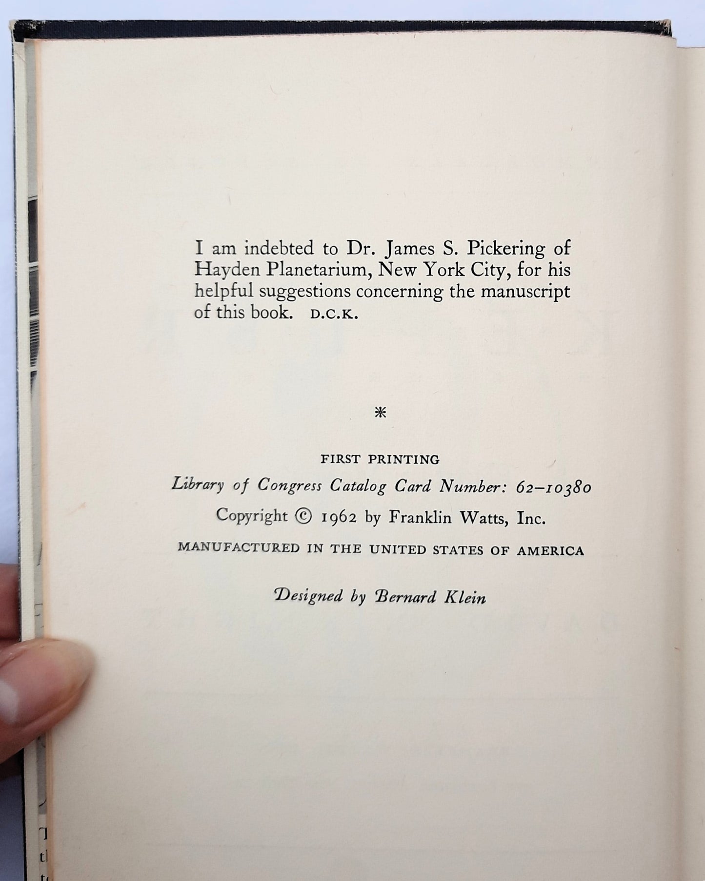 Johannes Kepler and Planetary Motion by David C. Knight (Good, 1962, HC, 186 pages, F. Watts)