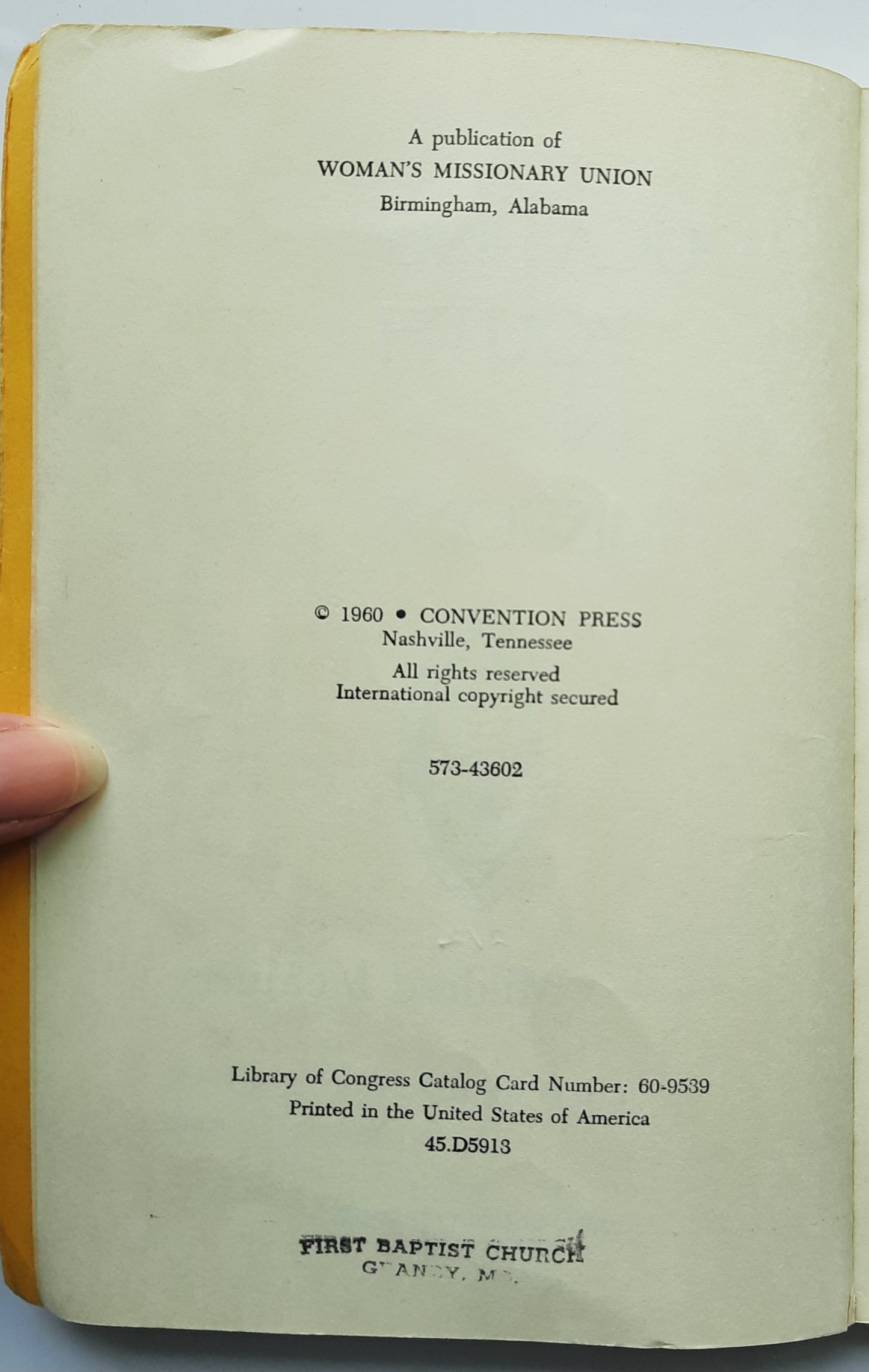 Educating Youth in Missions by Mildred McMurry (Acceptable, 1960, Pbk, 141 pages, Convention Press)
