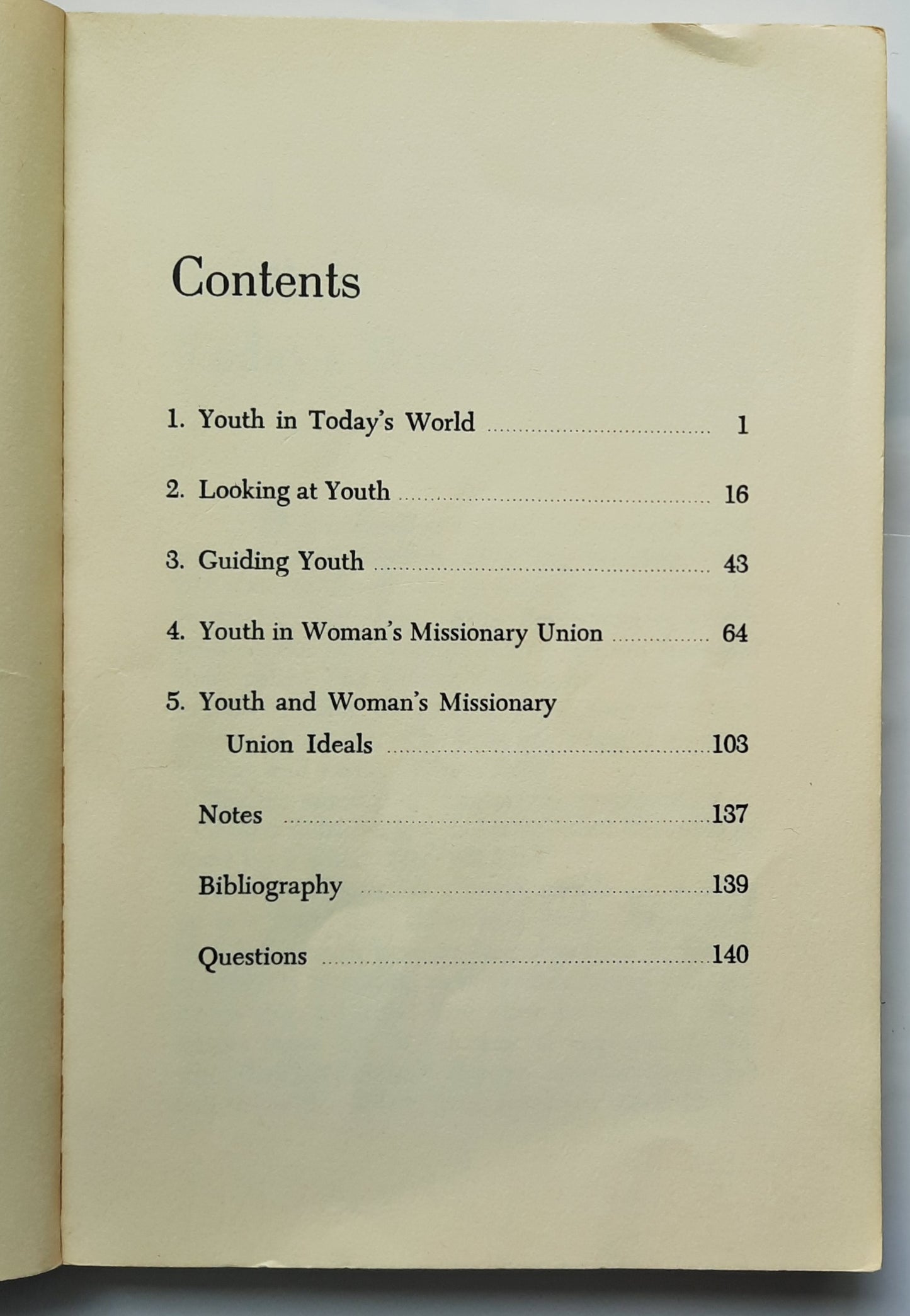 Educating Youth in Missions by Mildred McMurry (Acceptable, 1960, Pbk, 141 pages, Convention Press)