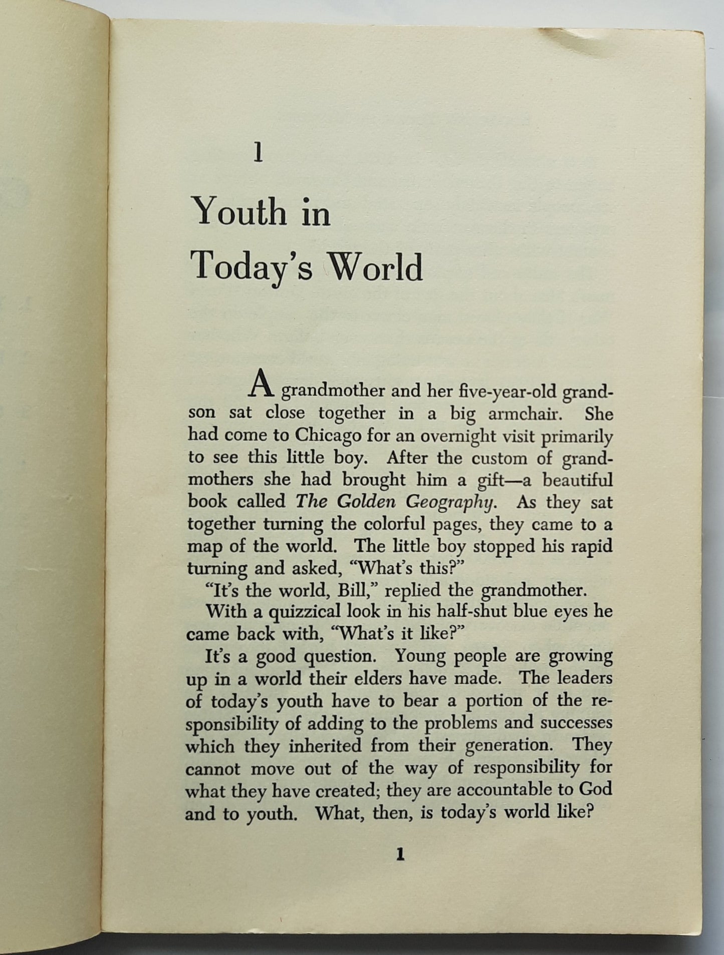 Educating Youth in Missions by Mildred McMurry (Acceptable, 1960, Pbk, 141 pages, Convention Press)