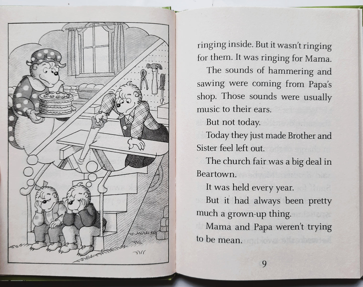 The Berenstain Bears' Epic Dog Show by Stan, Jan, and Mike Berenstain (New, 2019, HC, 96 pages, ZonderKidz)