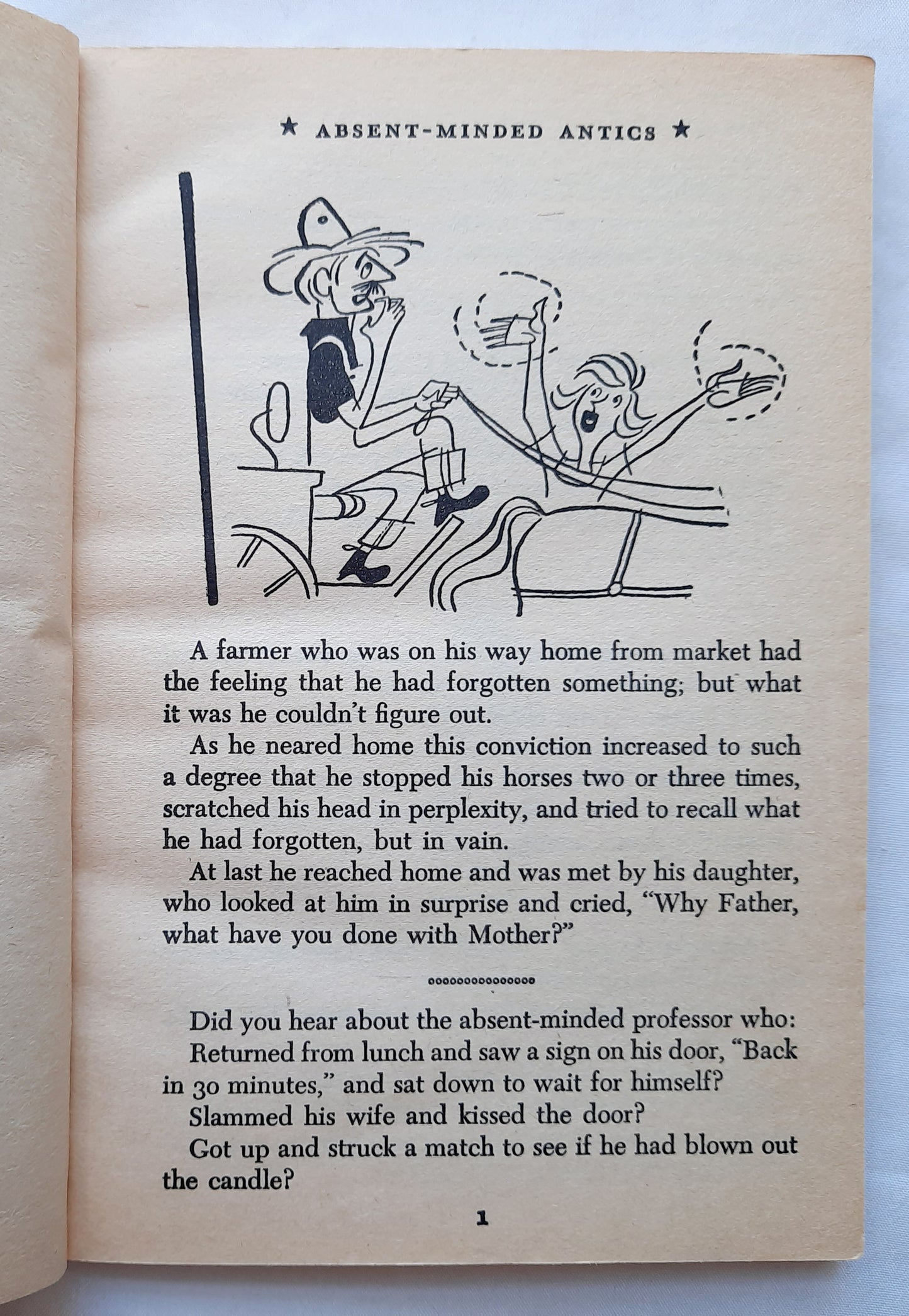 The Arrow Book of Jokes and Riddles by William Hogarth (Good, 1962, Pbk, 94 pages, Scholastic)