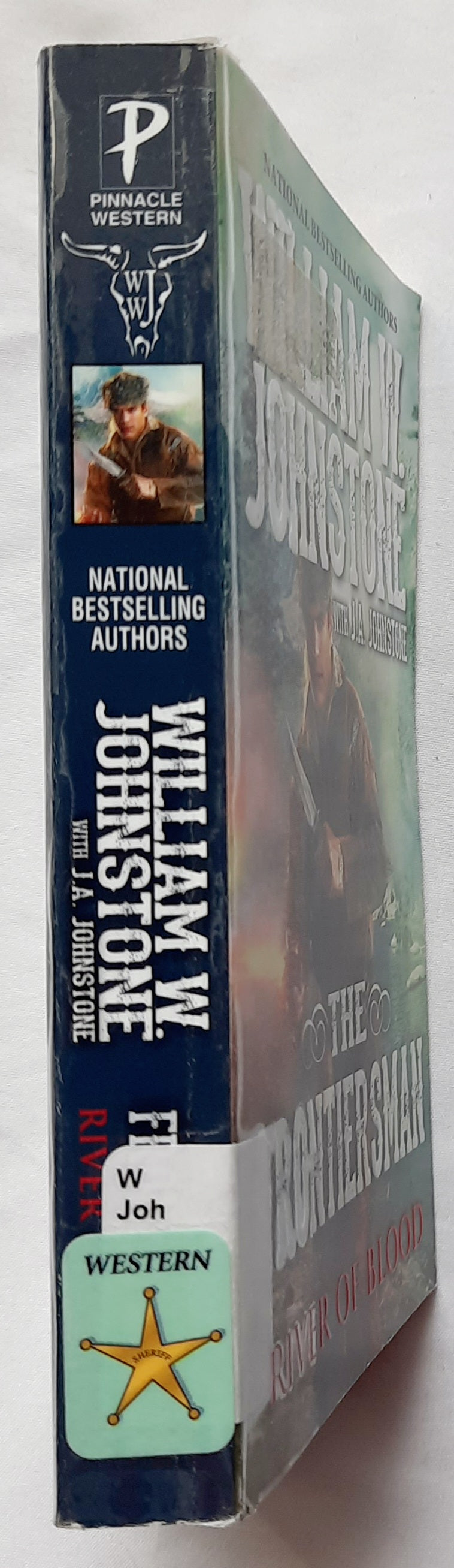 The Frontiersman: River of Blood by William W. Johnstone; J.A. Johnstone (Very Good, 2017, Pbk, 312 pages, Pinnacle Western)