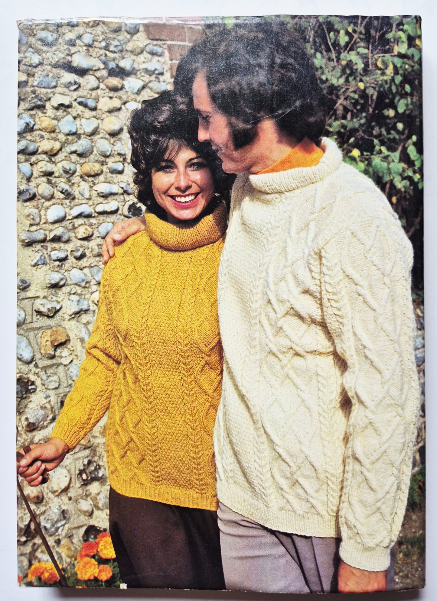 Knitting: Stitches and Patterns by Diana Biggs (Very good, 1972, HC, 176 pgs, Crown Pub.)