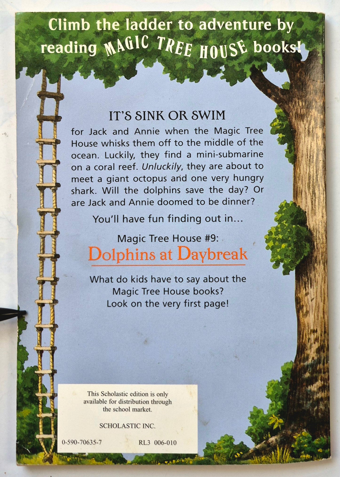 Magic Tree House #9: Dolphins at Daybreak by Mary Pope Osborne (Good, 1997, Pbk, 67 pgs, Scholastic)