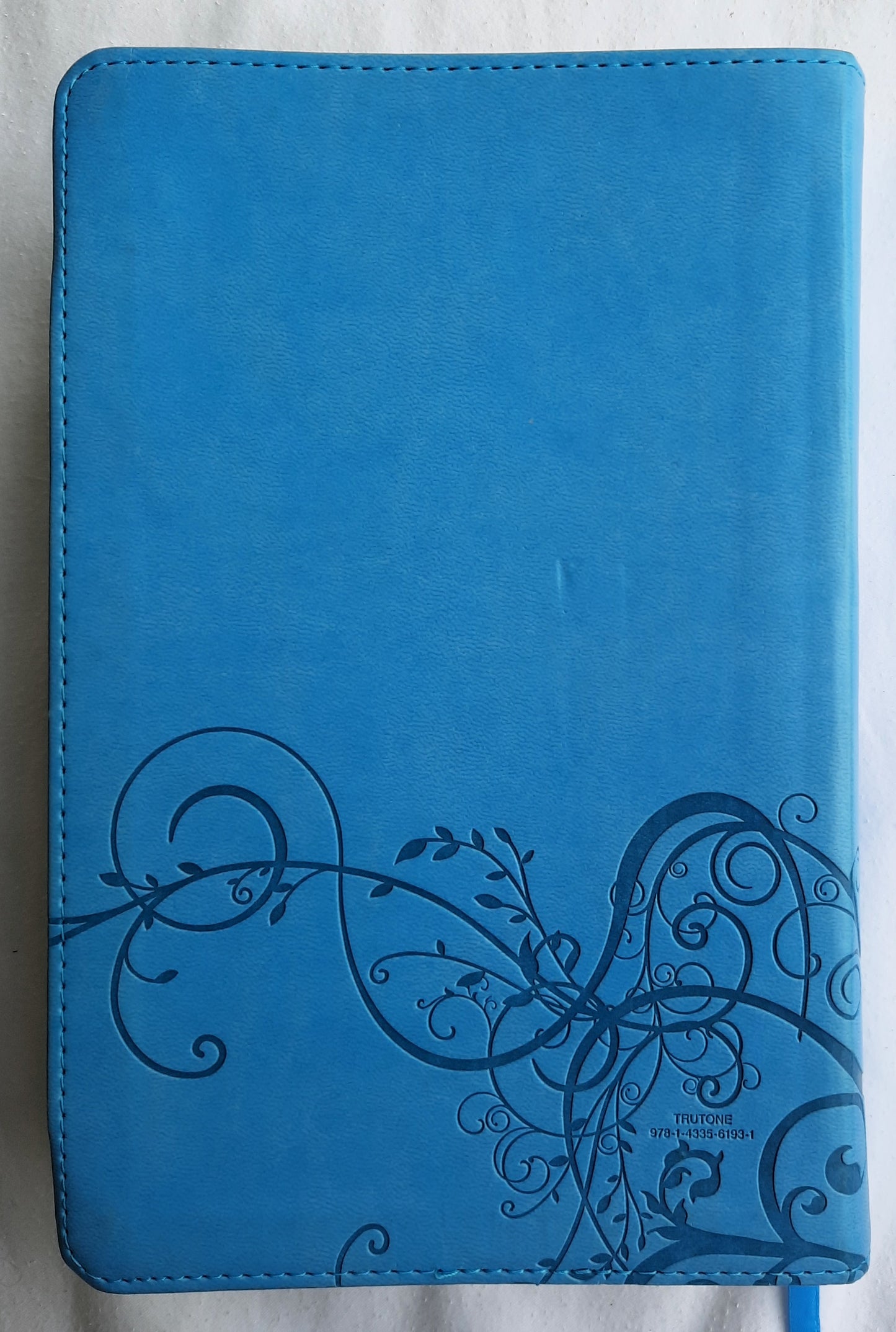 ESV Student Study Bible (Very good, 2011, Sky Blue Trutone Softcover, 1872 pages, Crossway)