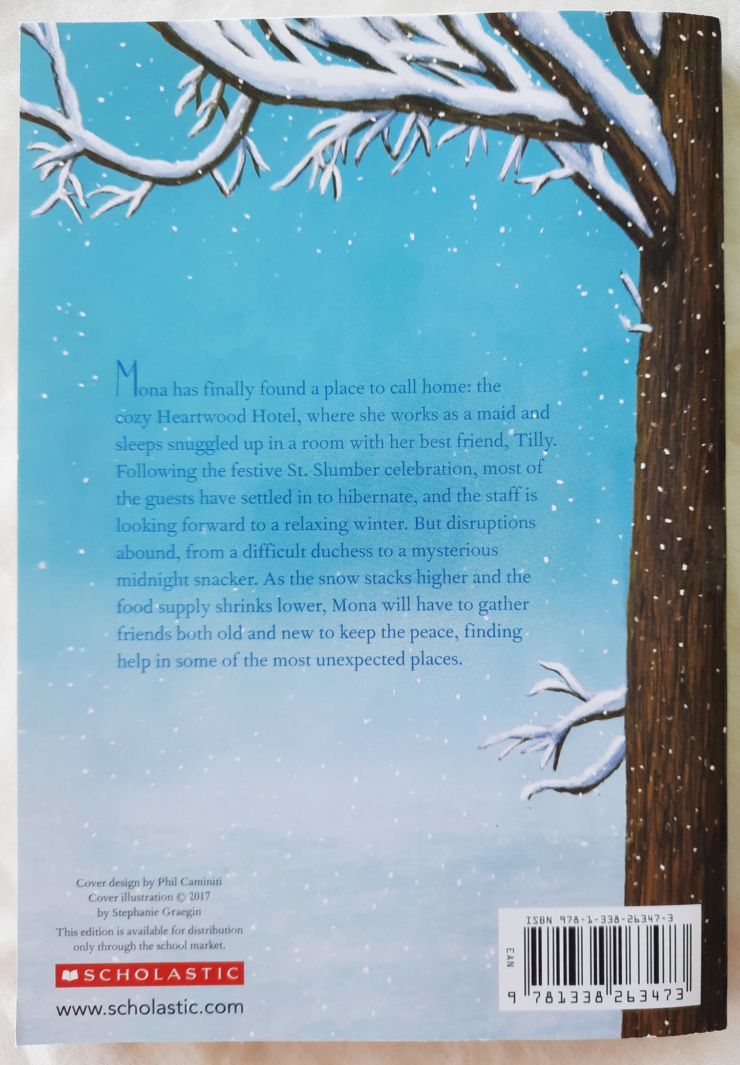 Heartwood Hotel: The Greatest Gift by Kallie George (Like New, 2017, Pbk, 164 pages, Scholastic)