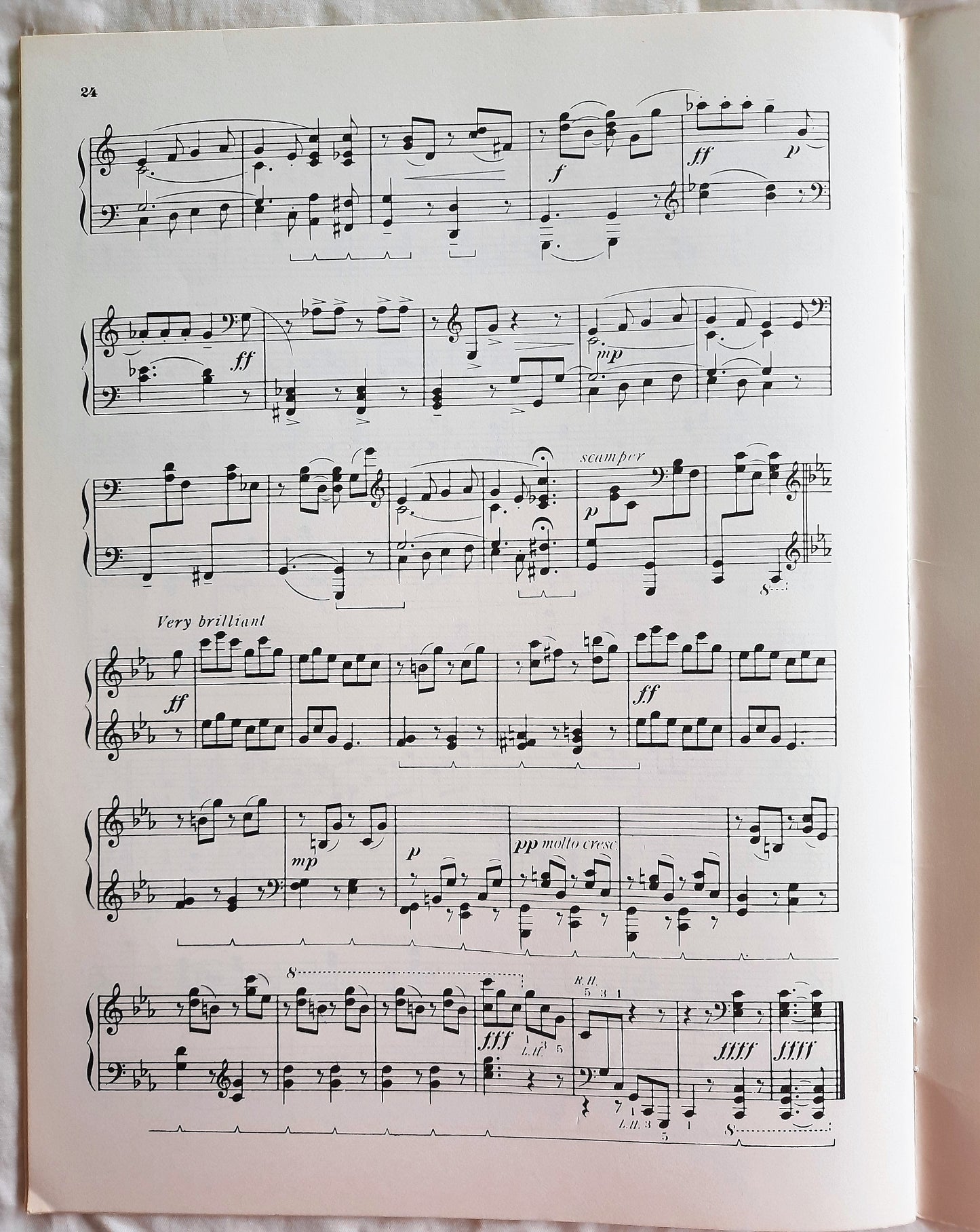 Three Sonatinas and a Sonata Piano Solo Music By David Glover (Very good, 1980, Pbk, 24 pages, G. Schirmer, Inc.)