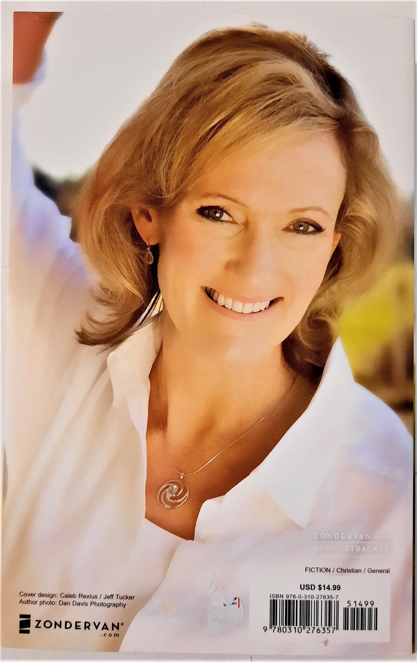 Loving #4 by Karen Kingsbury (Bailey Flanigan, New, Pbk, 2012, 352 pgs, Zondervan)
