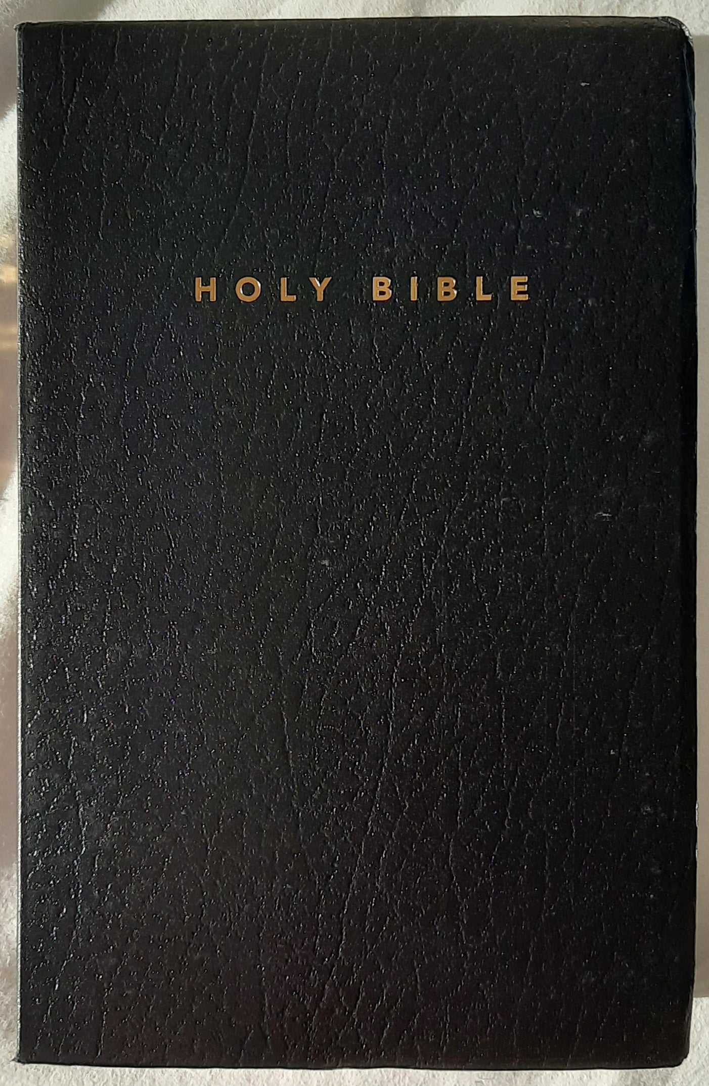 NLT Gift & Award Bible (New, 2015, Black Imitation Leather, 832 pages, Tyndale)