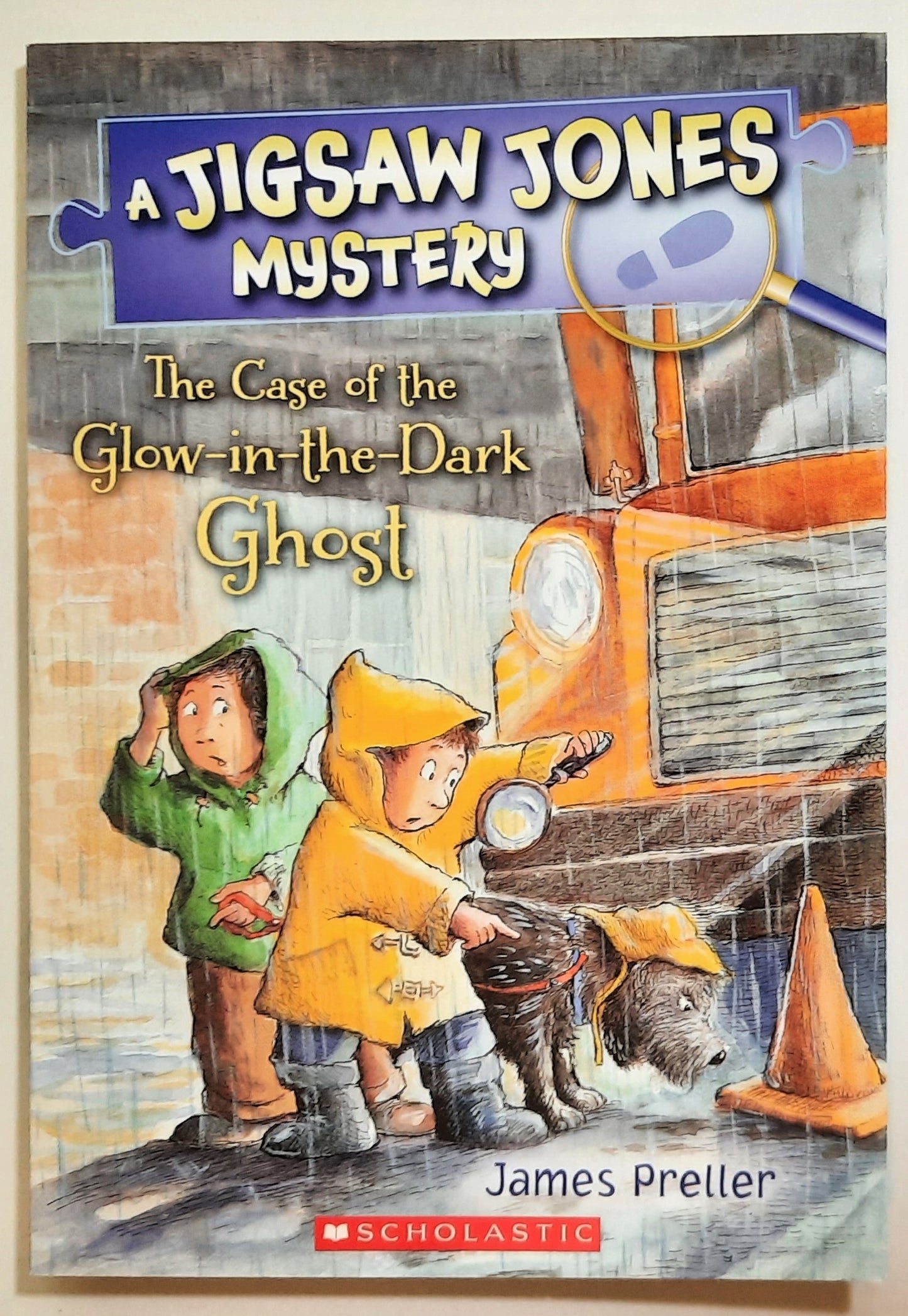 Jigsaw Jones: The Case of the Glow in the Dark Ghost by James Preller (New, 2018, Pbk, 96 pages, Scholastic)
