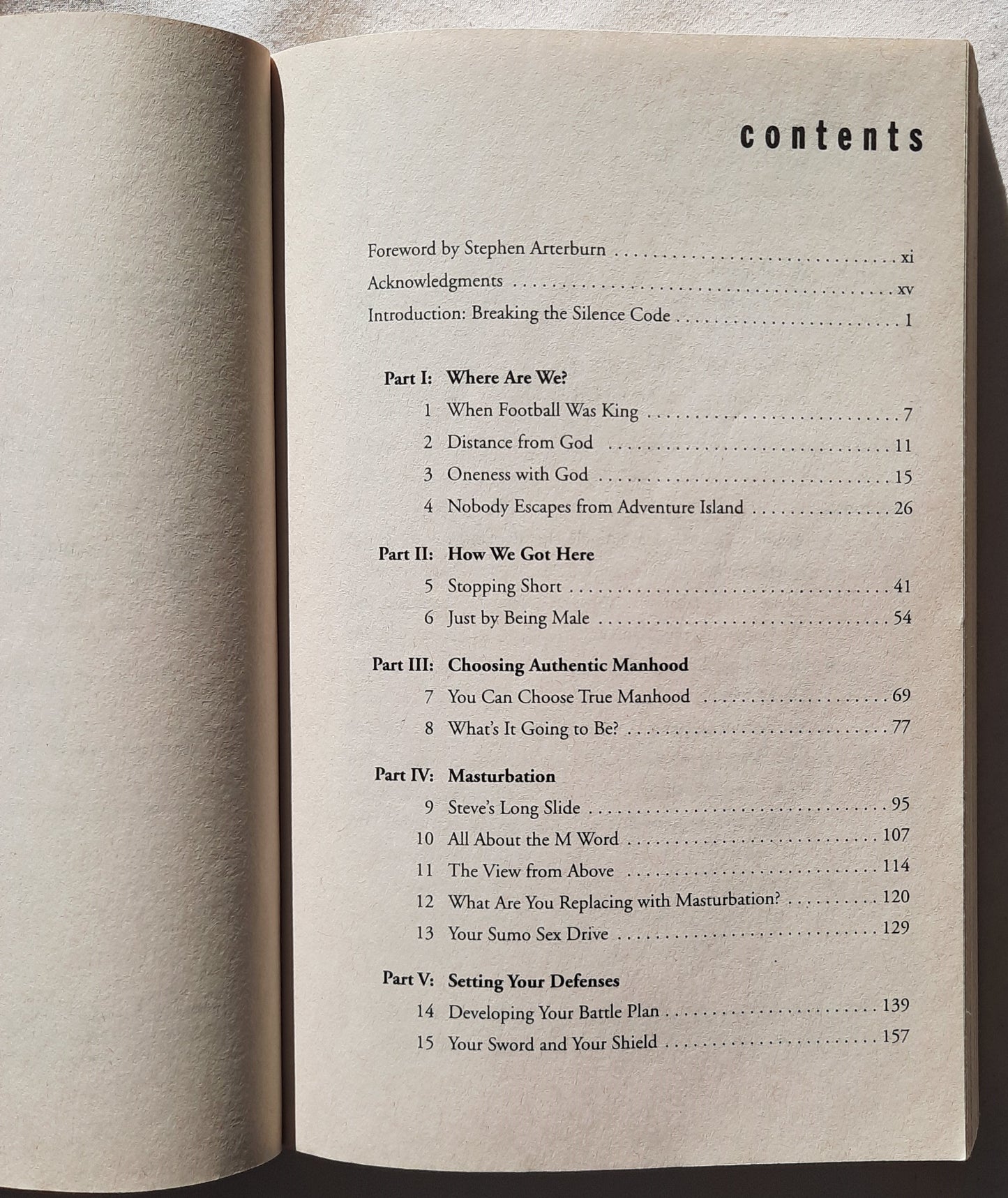 Every Young Man's Battle: Strategies for Victory in the Real World of Sexual Temptation with Workbook byStephen Arterburn; Fred Stoeker, Mike Yorkey (Very Good, 2001, PBK, 313 pages, WaterBrook Press)