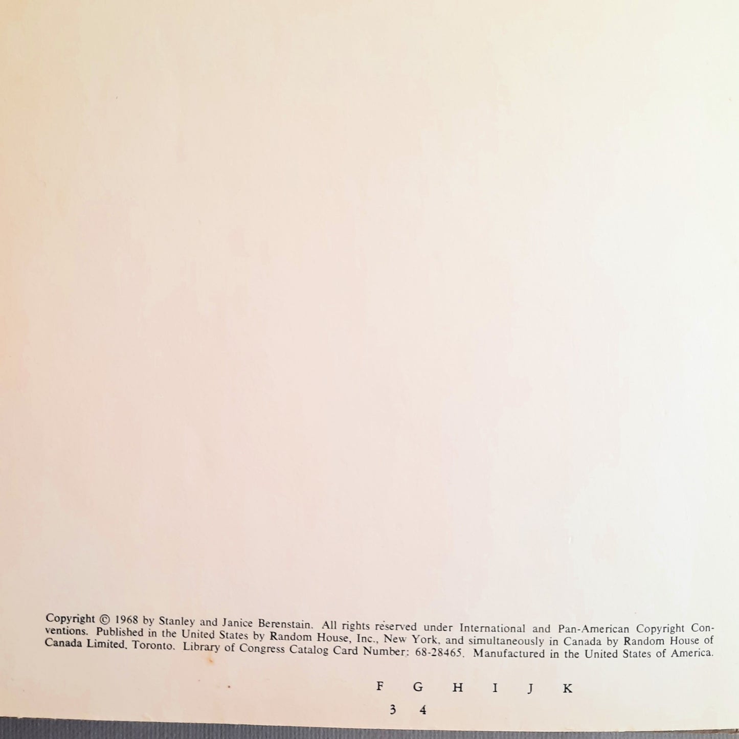 Inside Outside Upside Down by Stan and Jan Berenstain (Acceptable, 1968, HC, 32 pages, Random House)