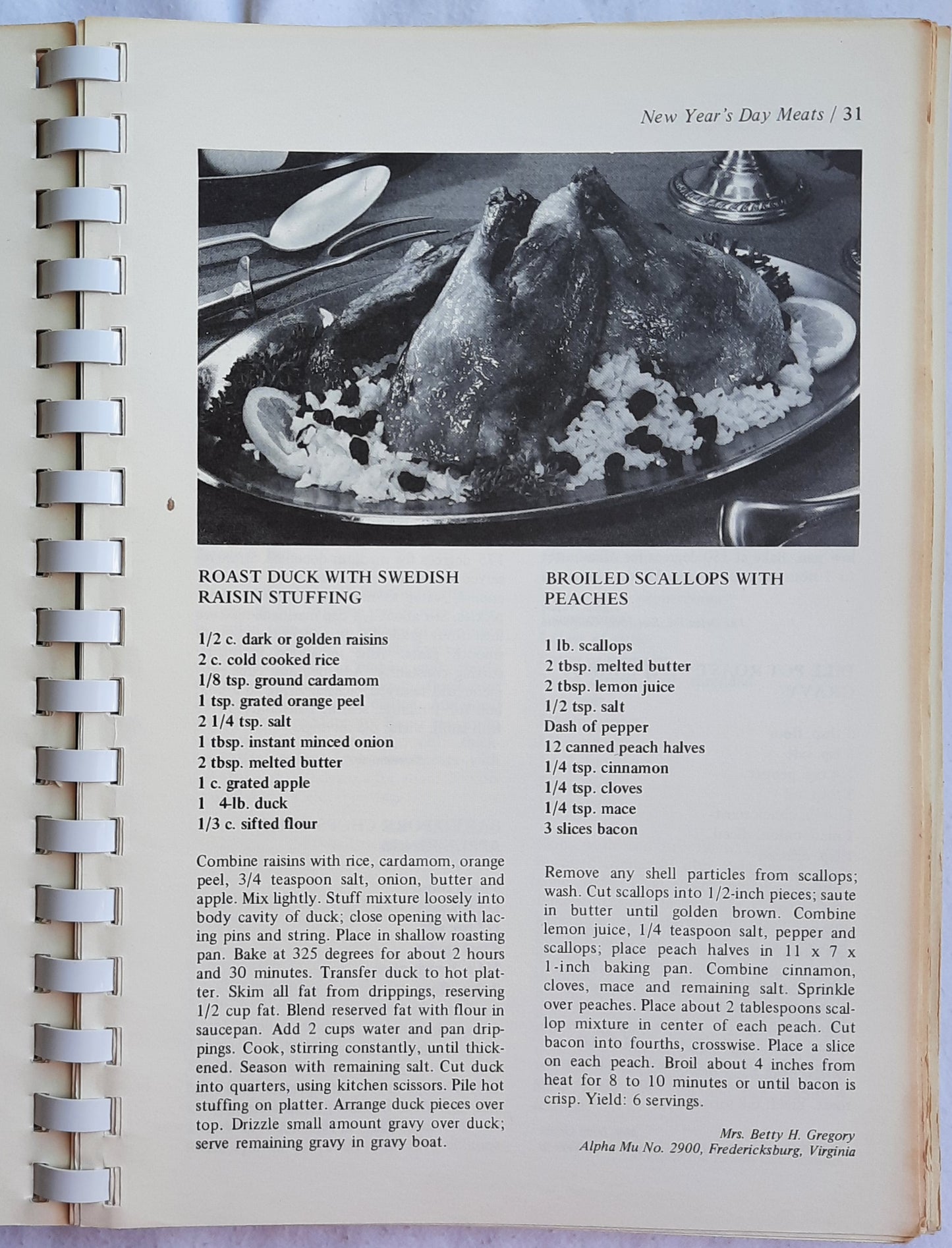 The Beta Sigma Phi International Holiday Cookbook (Good, 1971, Spiral Pbk, Favorite Recipes Press)