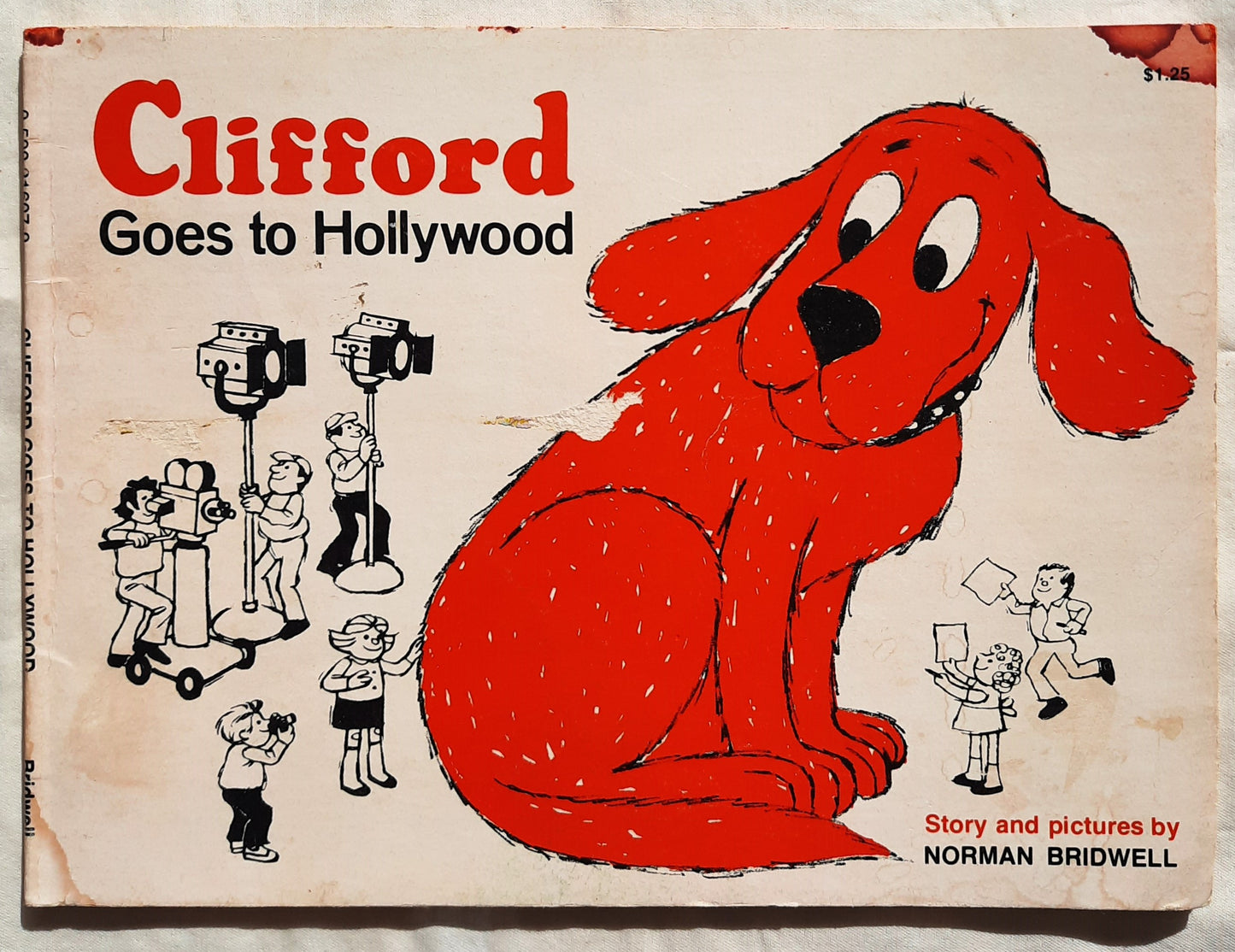 Clifford Goes to Hollywood by Norman Bridwell (Good, 1980, Pbk, 44 pages, Scholastic)