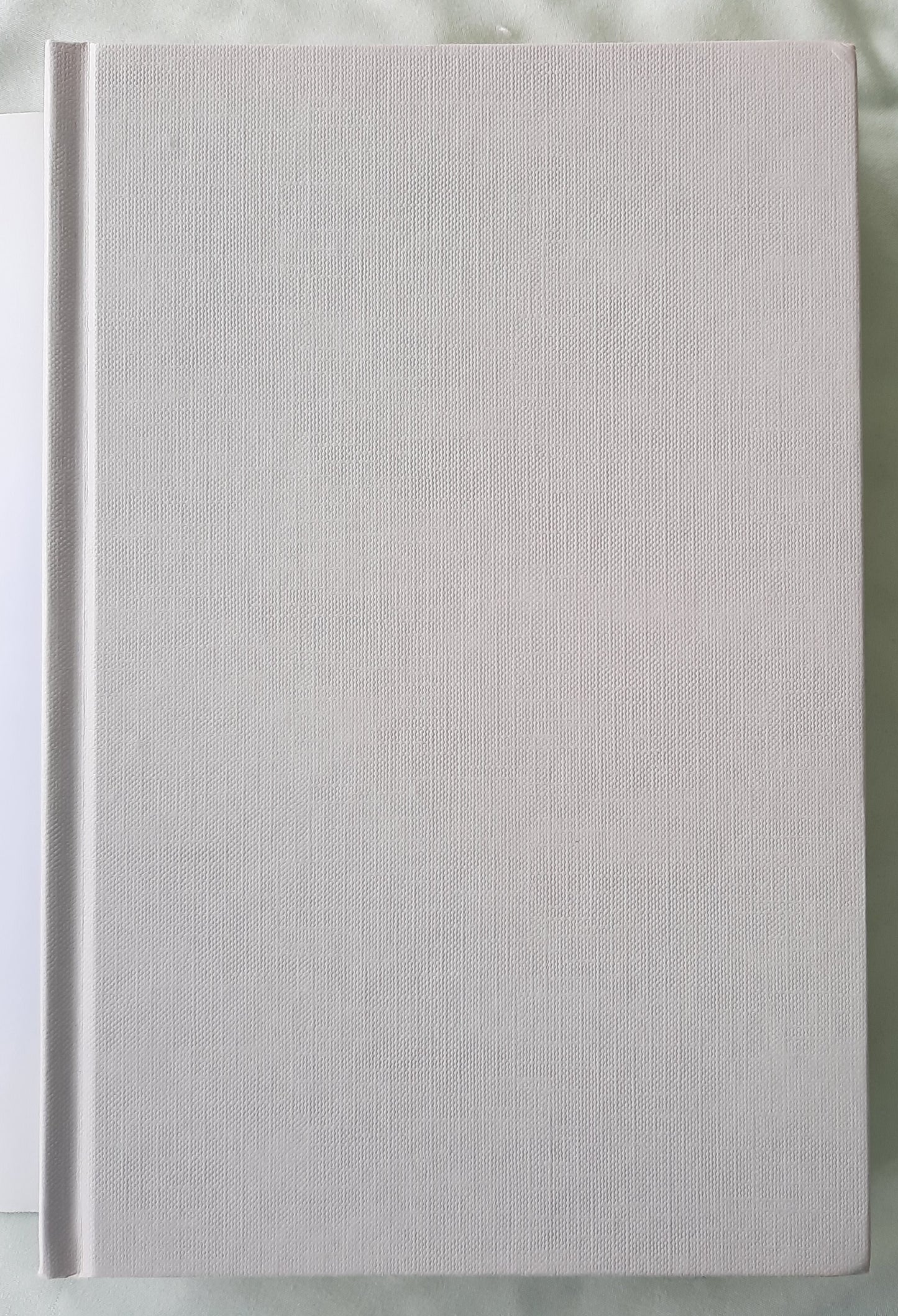 Crossed by Ally Condie (Matched #2, Very good, 2011, HC, 367 pages, Dutton Books)