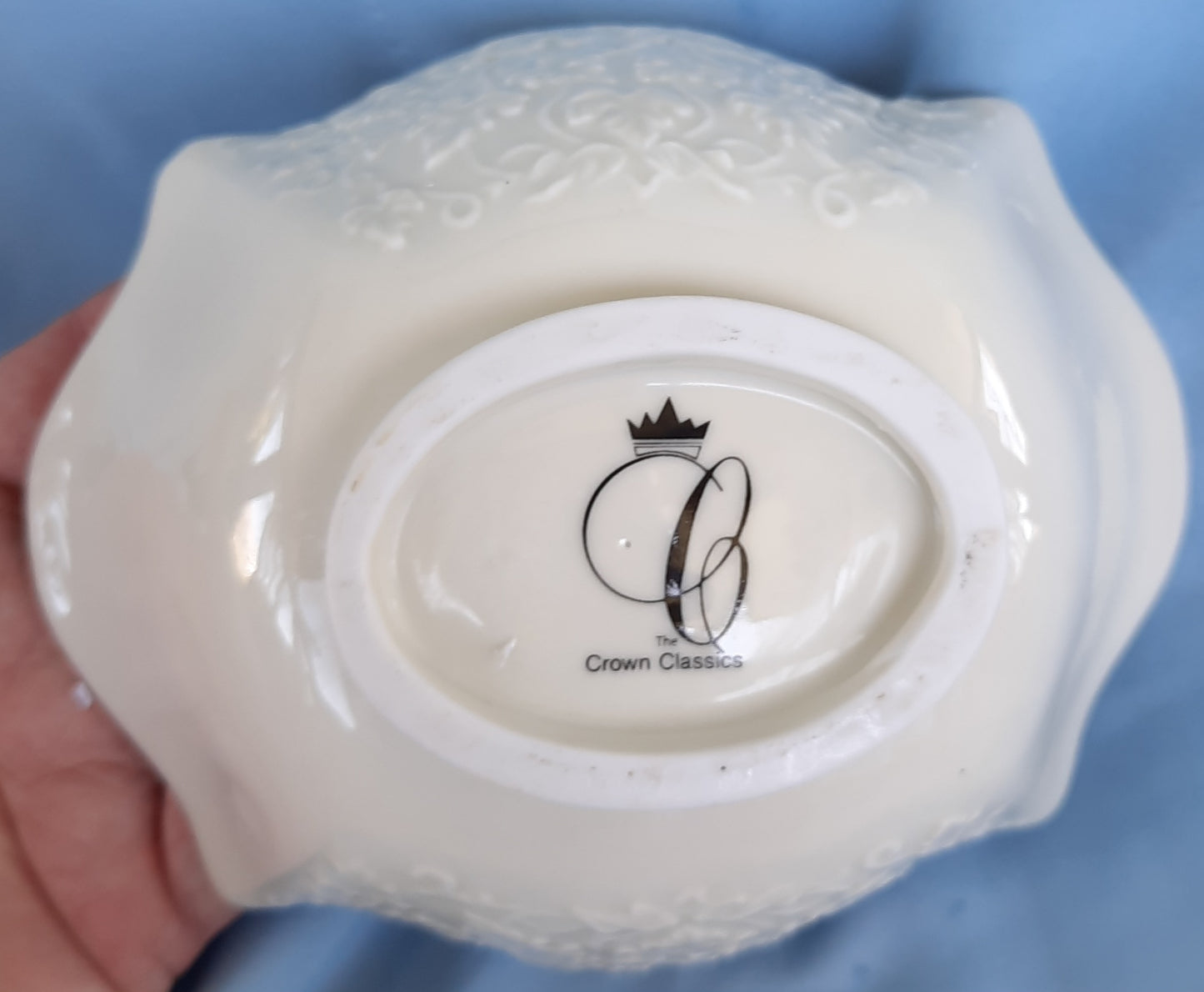 Porcelain Basket Decorative Crown Classics Whitehall Ivory Basket Gold Trim 5 in X 6 in