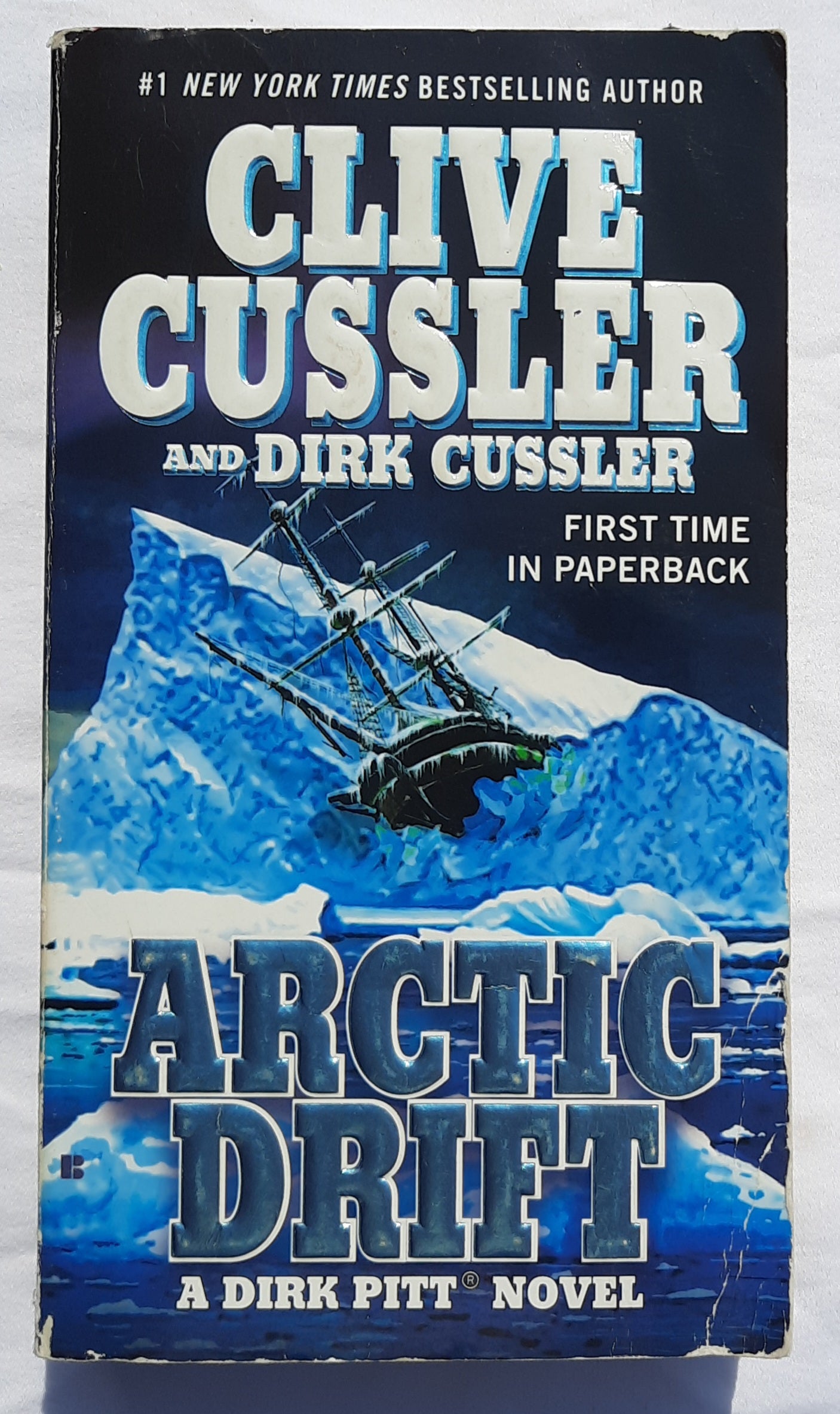 Arctic Drift #20 by Clive Cussler (Dirk Pitt, Good, 2009, Pbk, 593 pages, Berkley Books)