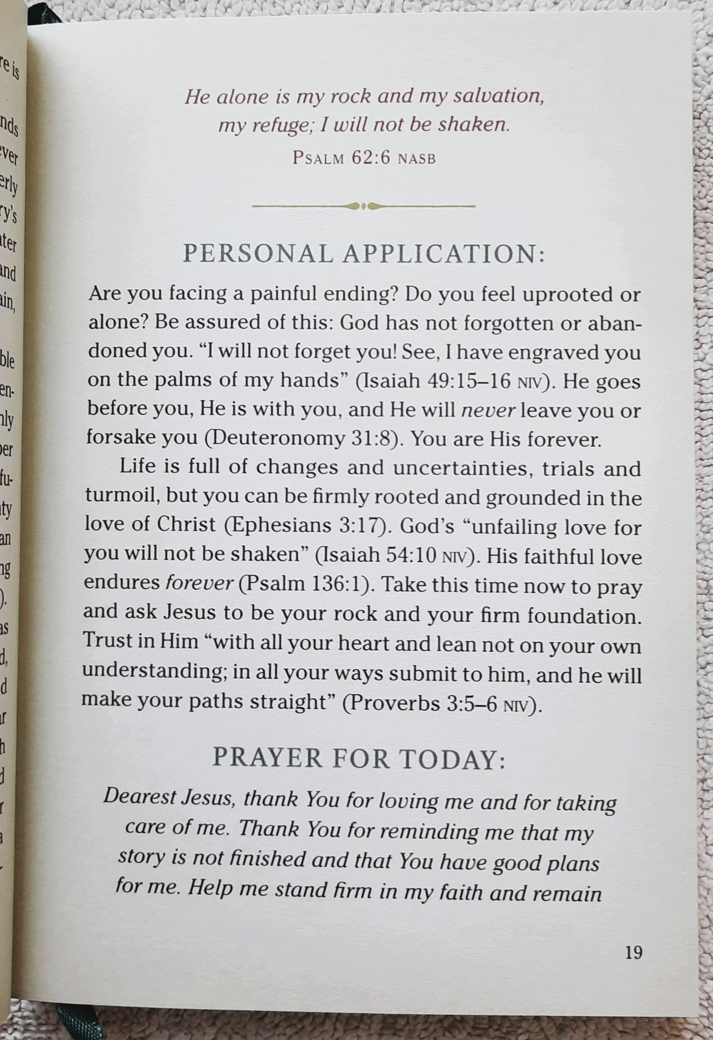 The Secret Garden Devotional: A Chapter-by-Chapter Companion to the Beloved Classic by Rachel Dodge (New, 2022, HC, 24 pages, Barbour)