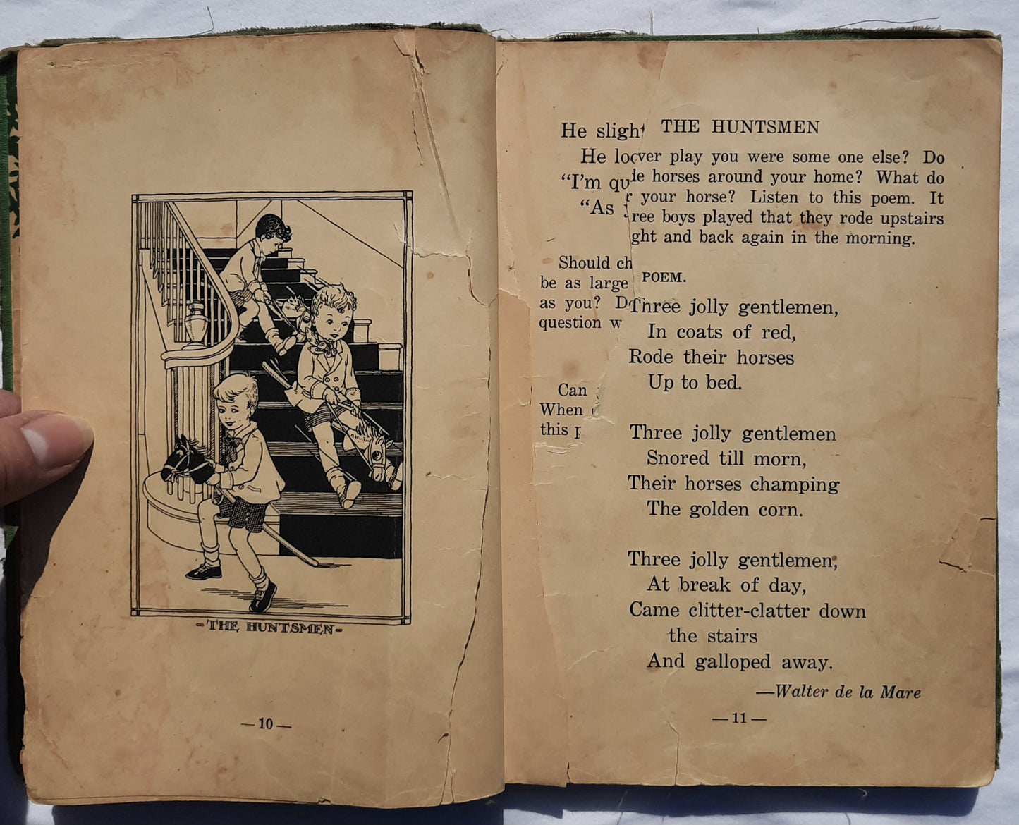 Voices of Verse Book One by Harry E. Flynn; Ray MacLean; Chester Lund (Acceptable, 1933, HC, 150 pages, Lyons & Carnahan)