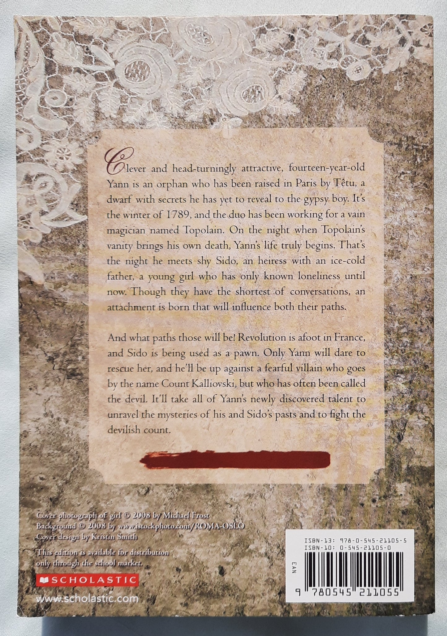 The Red Necklace: A Novel of the French Revolution by Sally Gardner (Very good, 2009, Pbk, 378 pages, Scholastic)
