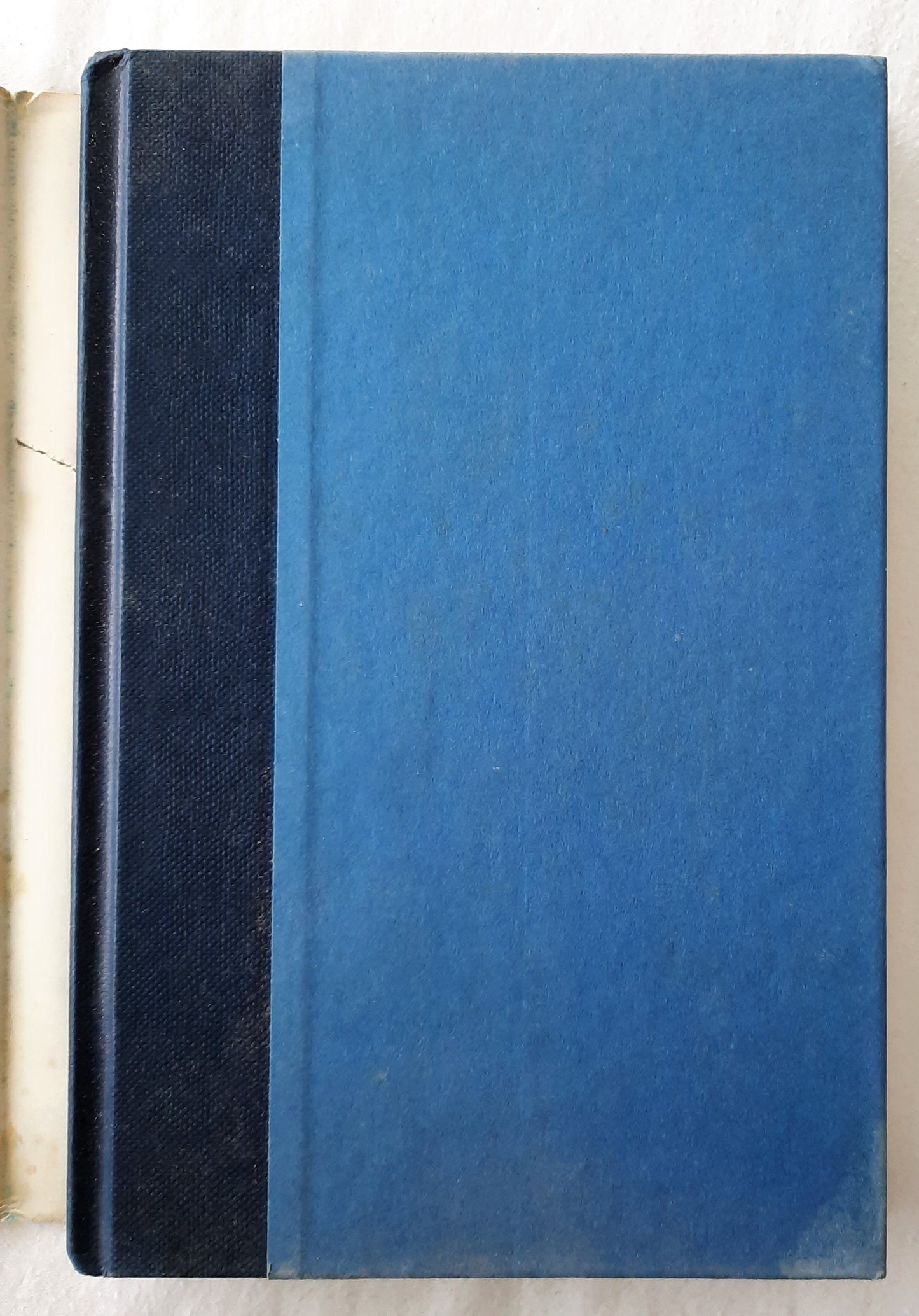 The End of the Pier by Martha Grimes (Good, 1992, HC, 230 pages, Alfred A. Knopf)