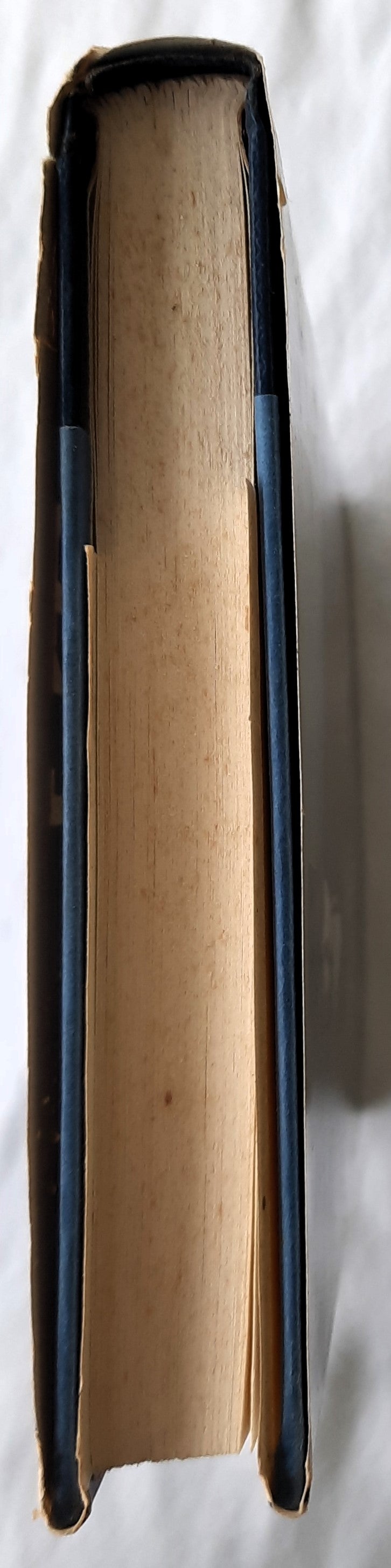 The End of the Pier by Martha Grimes (Good, 1992, HC, 230 pages, Alfred A. Knopf)