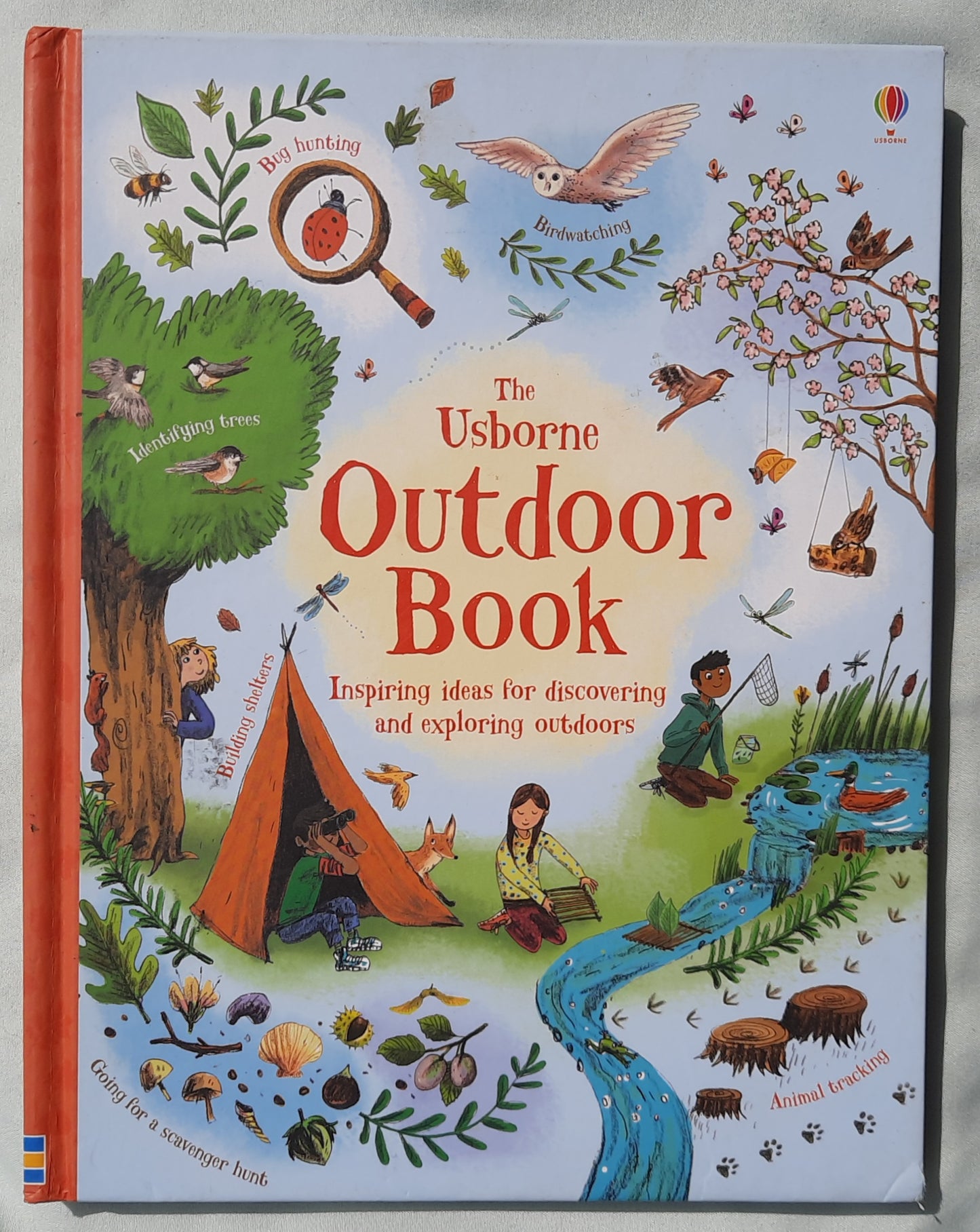 The Usborne Outdoor Book by Alice James; Emily Bone (Very good, 2016, HC, 64 pages, Usborne Books)