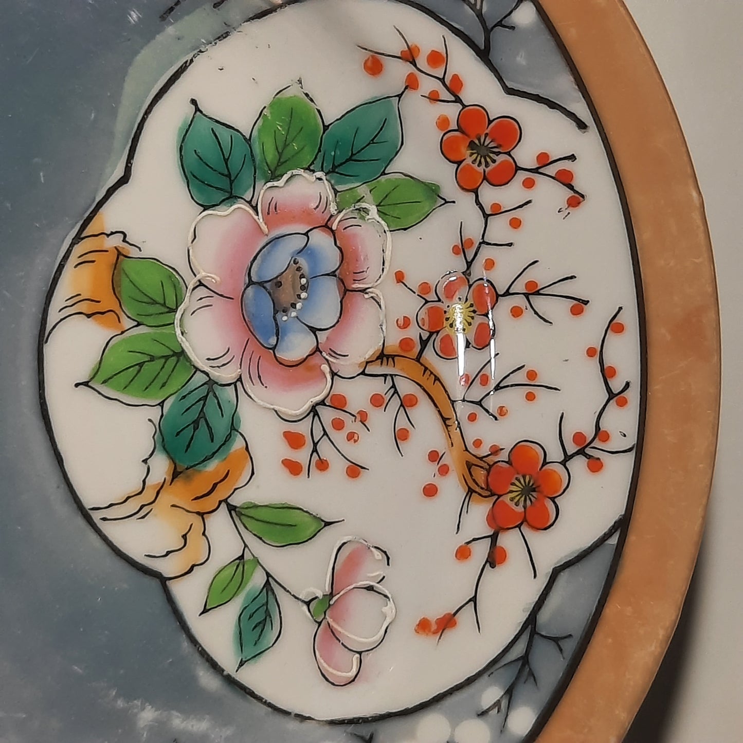 Decorative Small Hand Painted Collectible Plate Made in Japan EXCELLENT CONDITION