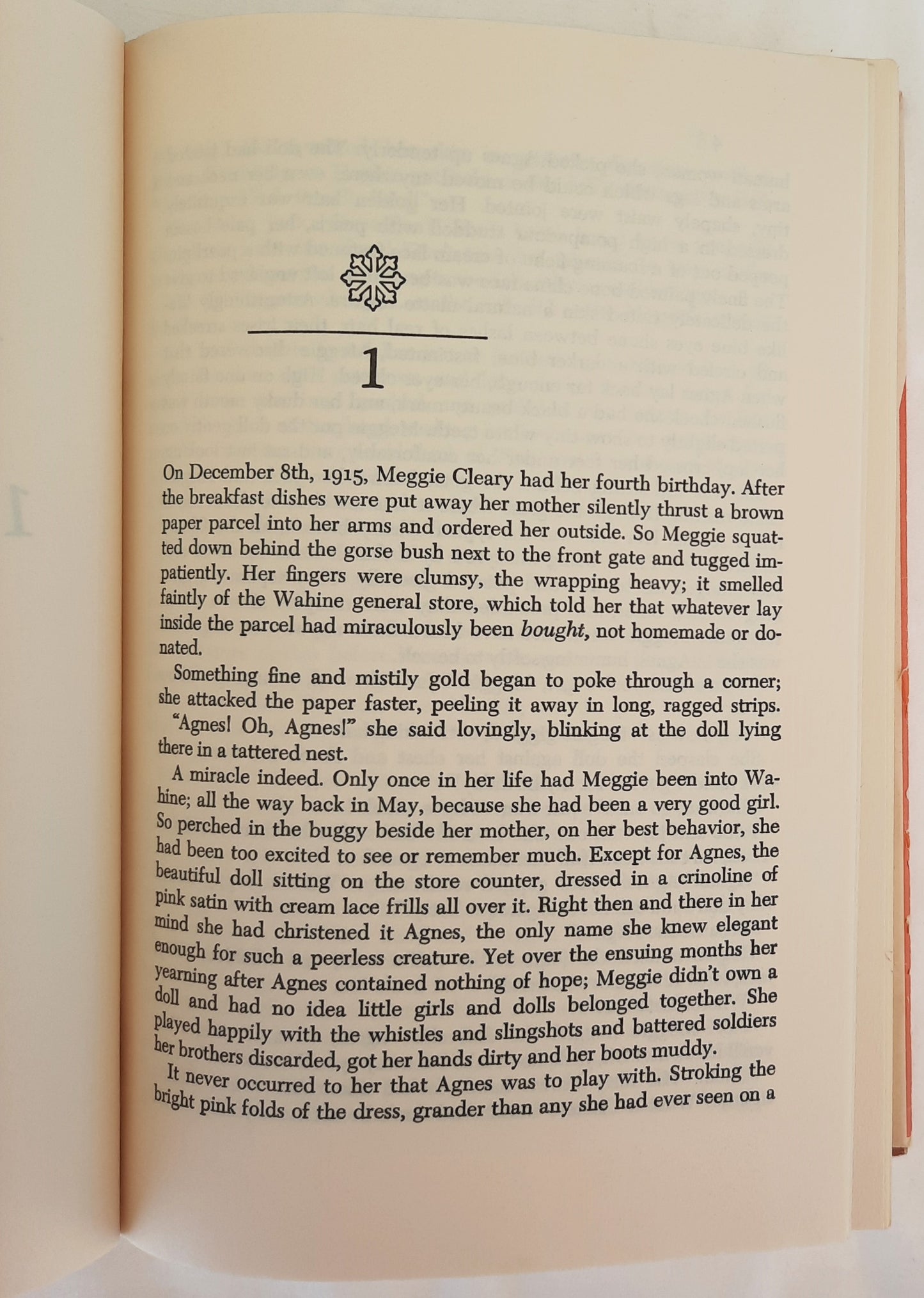 The Thorn Birds by Colleen McCullough (Very good, 1977, HC, 560 pages, Harper & Row)