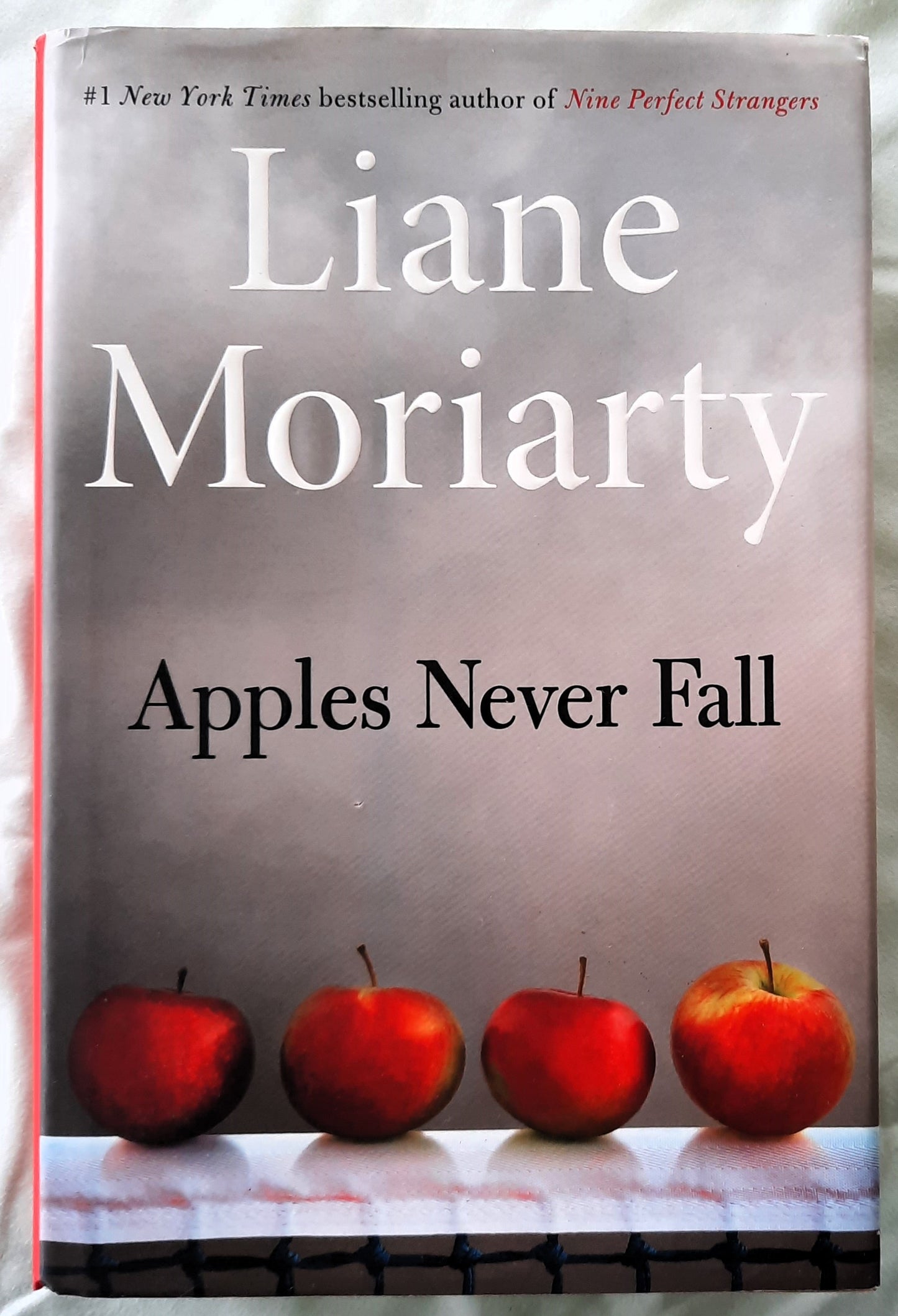 Apples Never Fall by Liane Moriarty (Very good, HC, 2021, Henry Holt and Co., 467 pages)