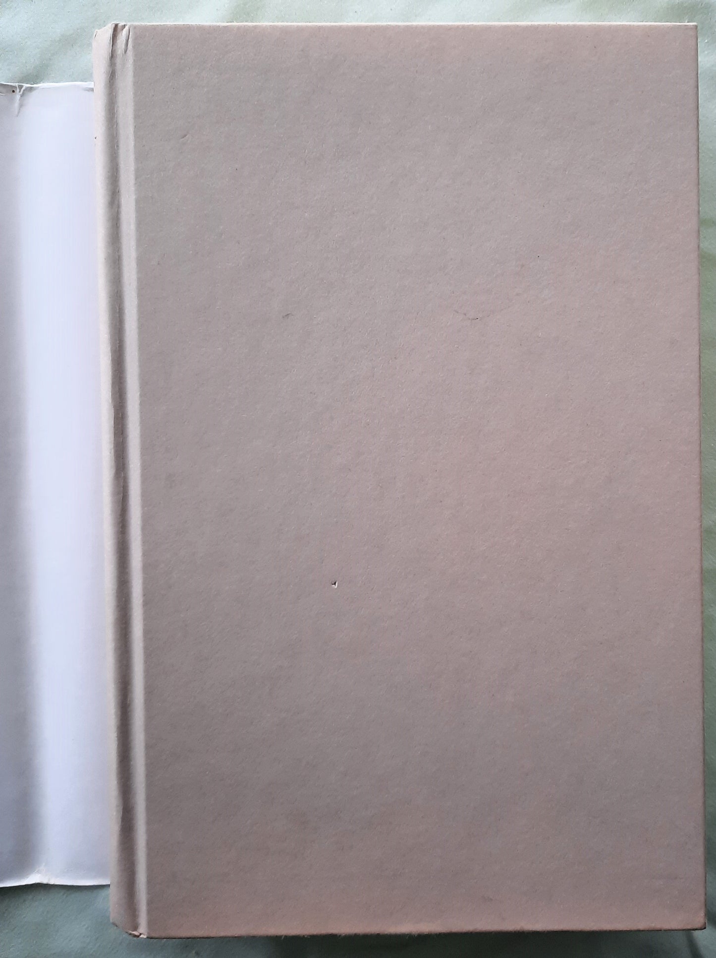 Apples Never Fall by Liane Moriarty (Very good, HC, 2021, Henry Holt and Co., 467 pages)