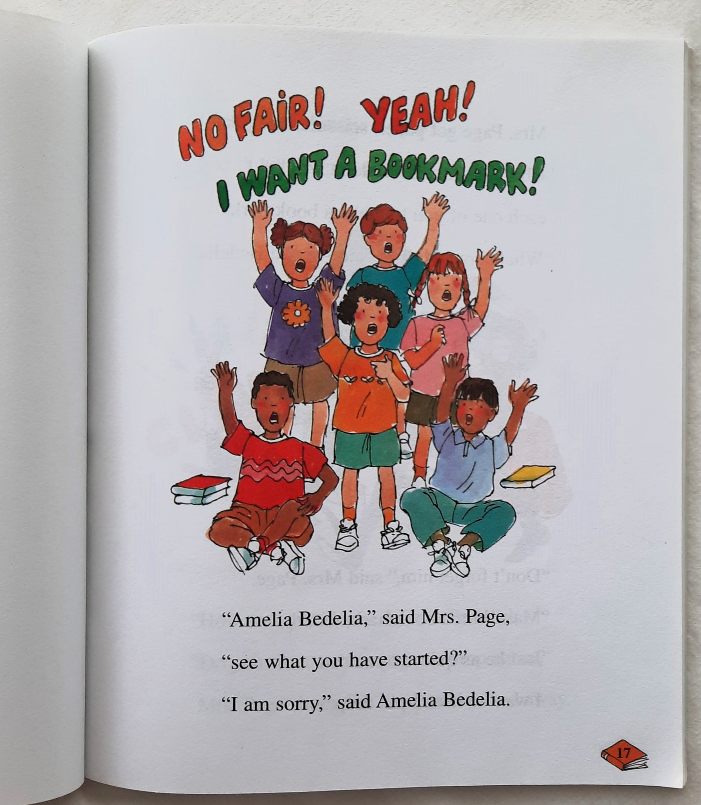 Amelia Bedelia, Bookworm by Herman Parish (Very good, 2004, Pbk, 64 pages, Scholastic)