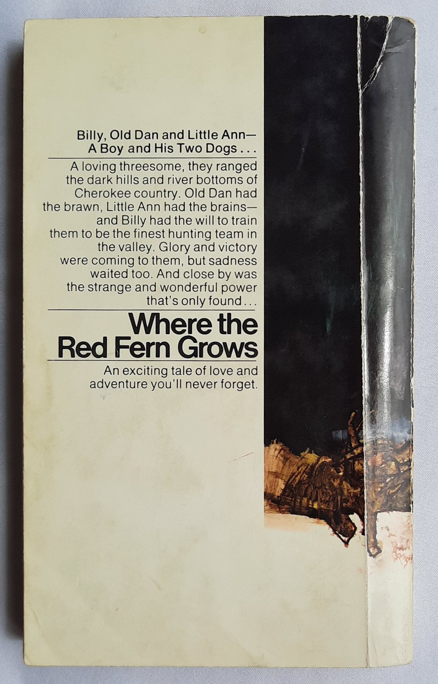 Where the Red Fern Grows by Wilson Rawls (Good, 1981, Pbk, 250 pages, Bantam Books)