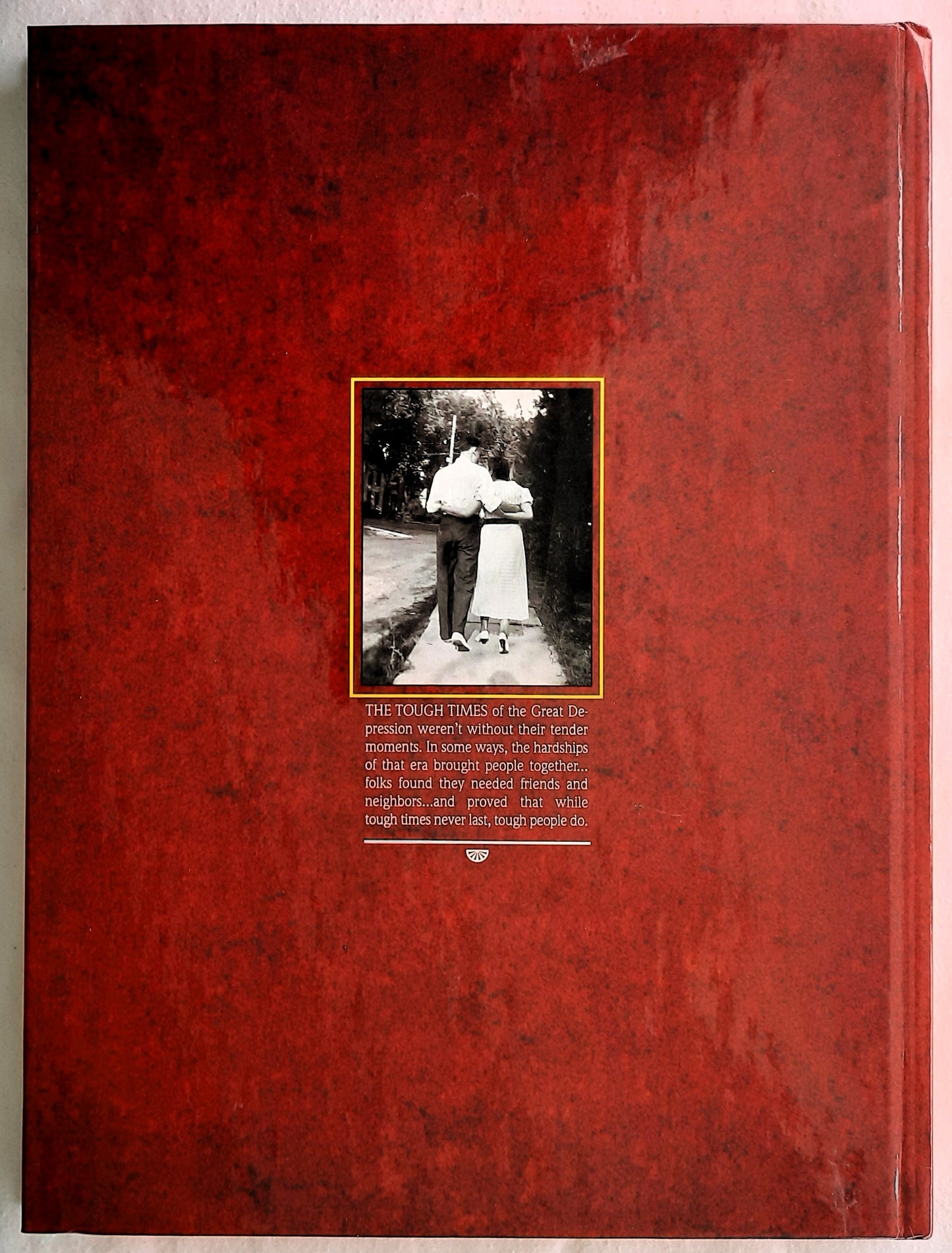 Reminisce Books: 'We Had Everything But Money' edited by Deb Mulvey (Like new, 2008, HC, 162 pages, Reiman Media)