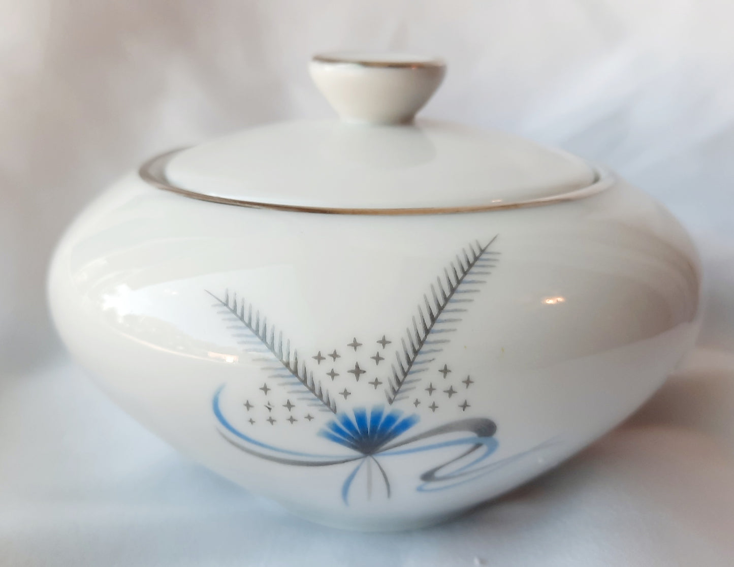 Bavarian Harvest Stars Sugar Bowl by Stonegate Germany - like new