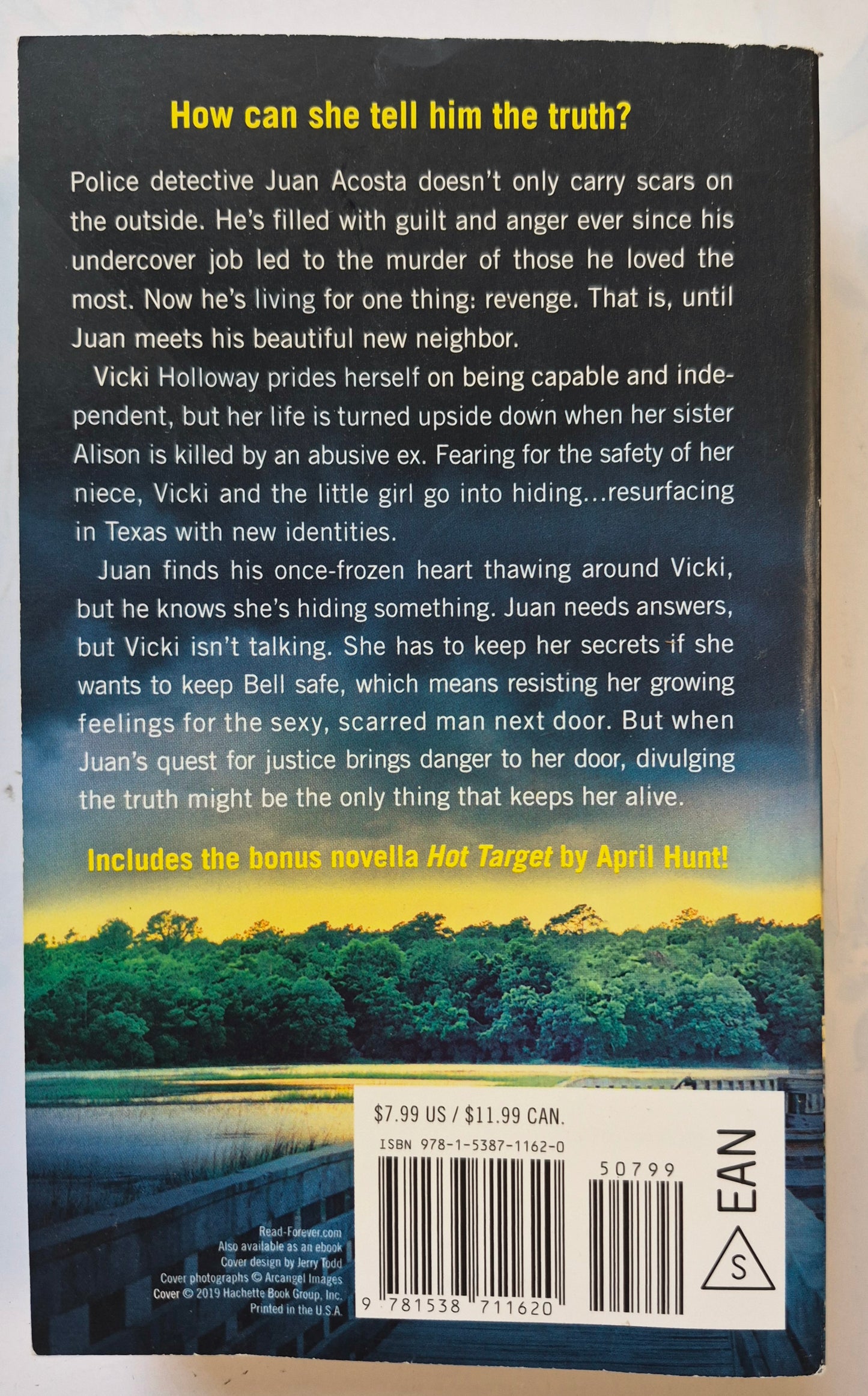 Don't Breathe a Word by Christie Craig - Texas Justice #2, Very good, 2019, Pbk, 556 pgs, Forever