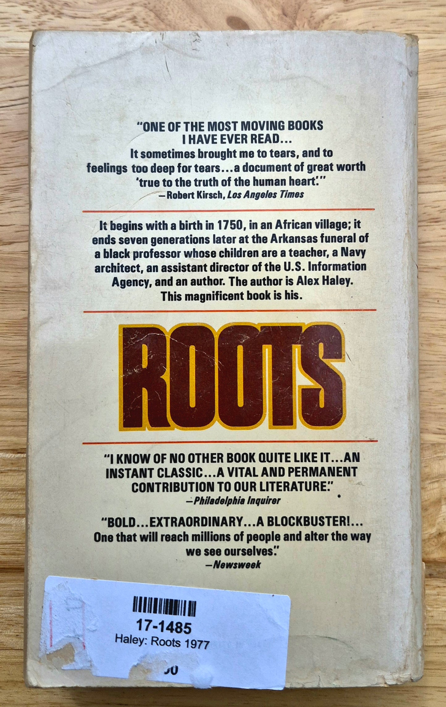 Roots: The Saga of an American Family by Alex Haley (Acceptable, 1977, Pbk, 729 pages, Dell)