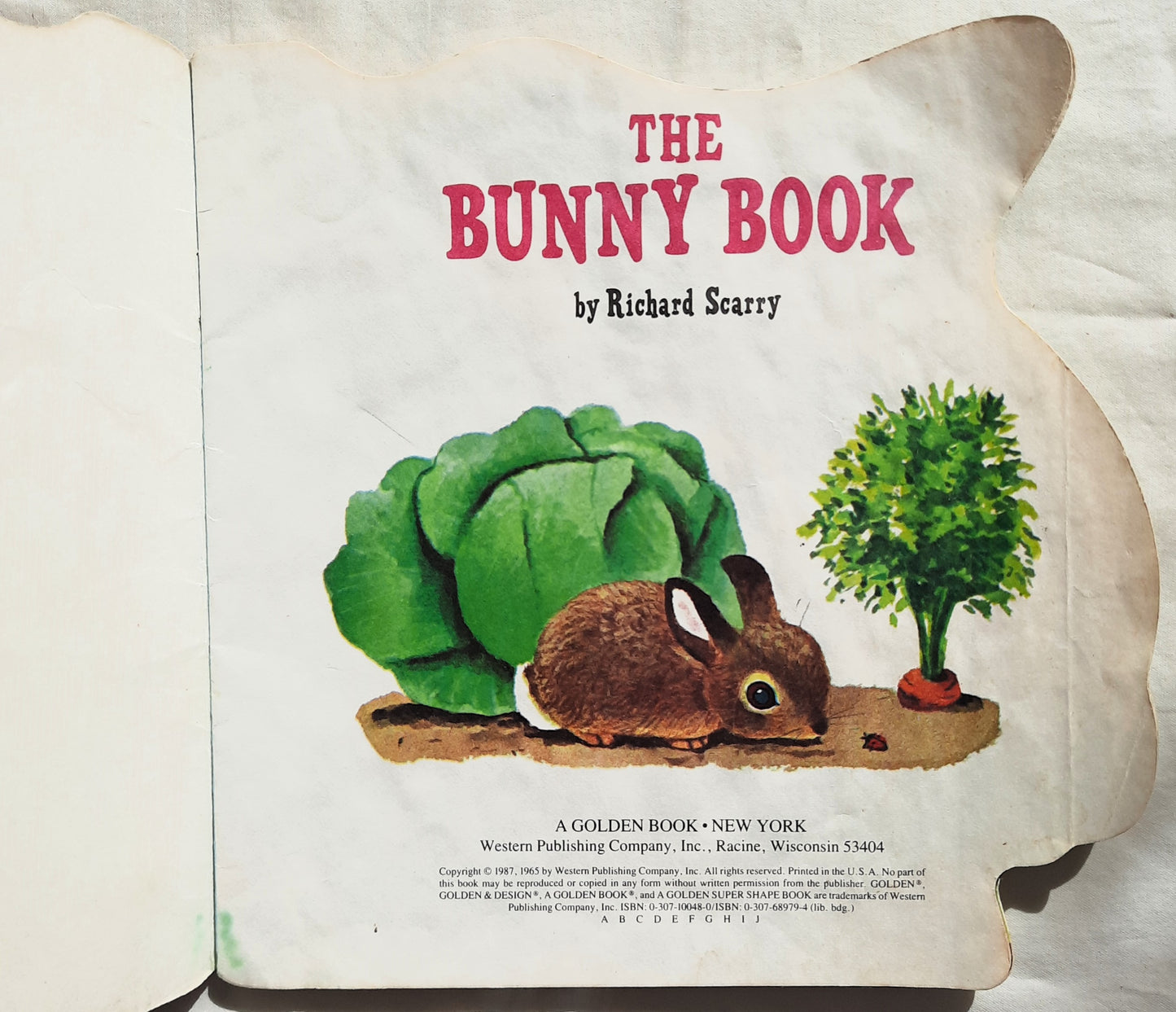 The Bunny Book by Richard Scarry (Good, 1987, Pbk, A Golden Super Shape Book)
