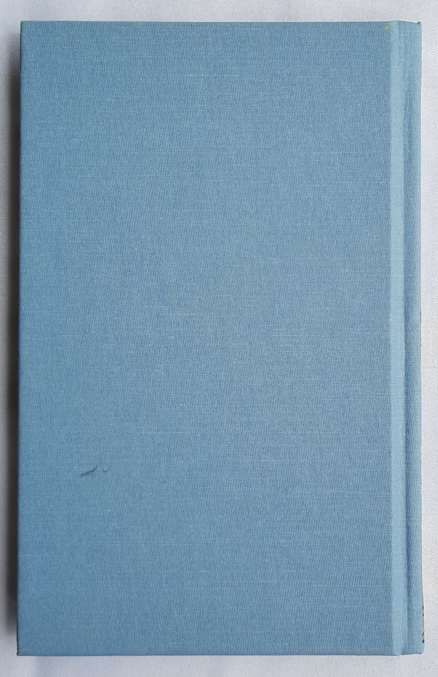 The Little Lamb by Christoph von Schmid (Like new, 2007, HC, 140 pages, Lamplighter Publishing)